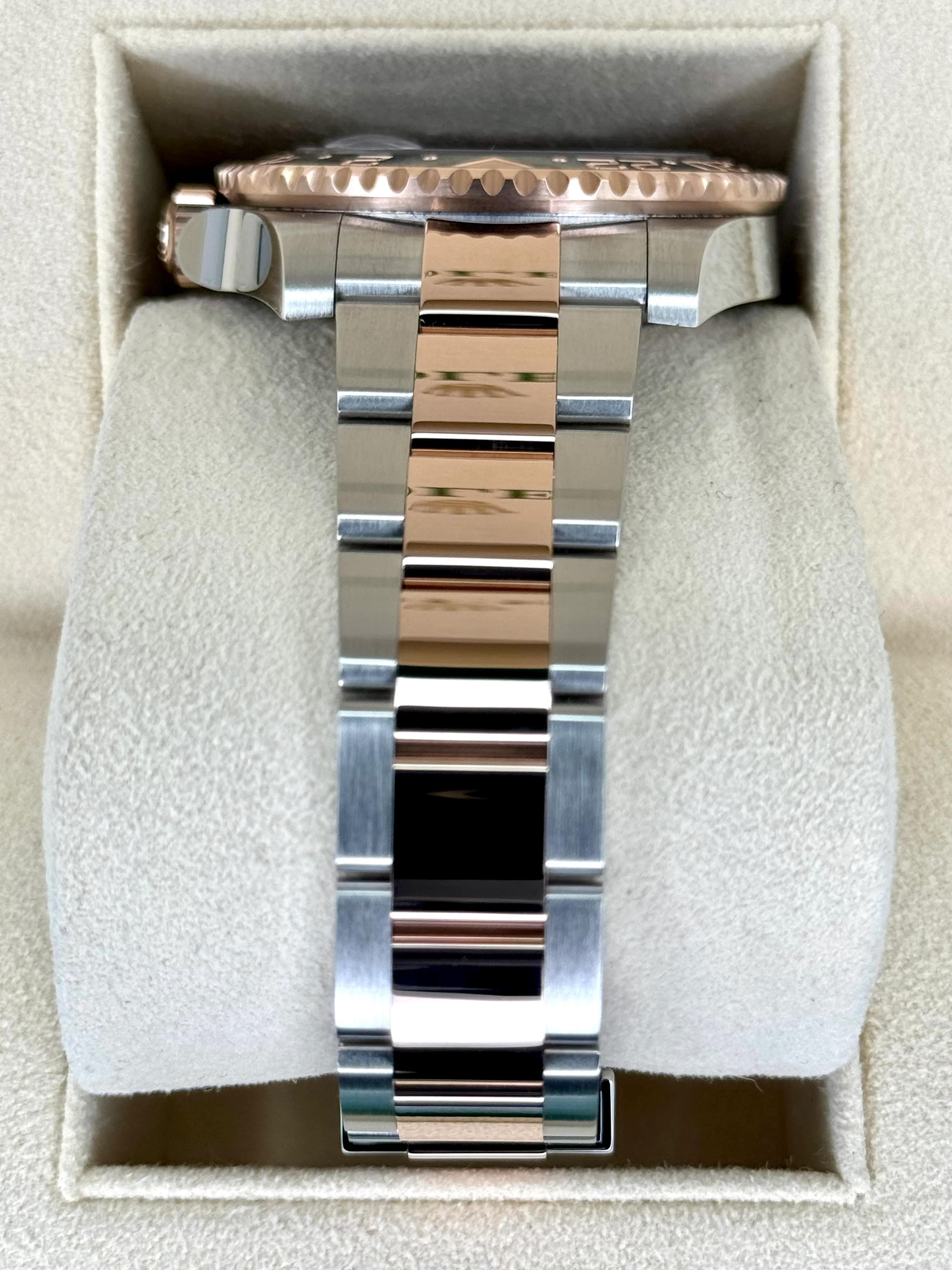 2023 Rolex GMT-Master II "Rootbeer" 40mm 126711CHNR Two-Tone - Image 4