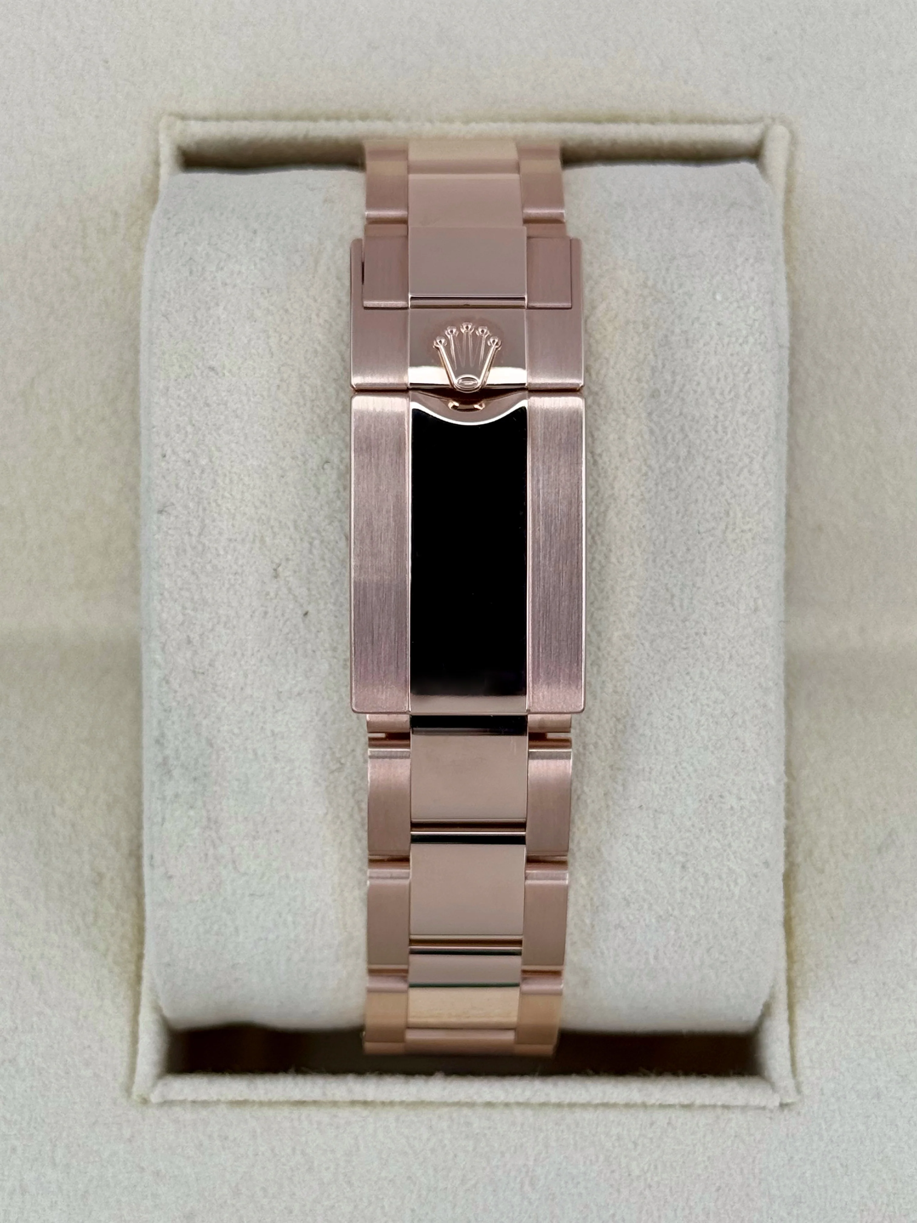 2023 Rolex GMT-Master II "Rootbeer" 40mm 126715CHNR Rose Gold - Image 2