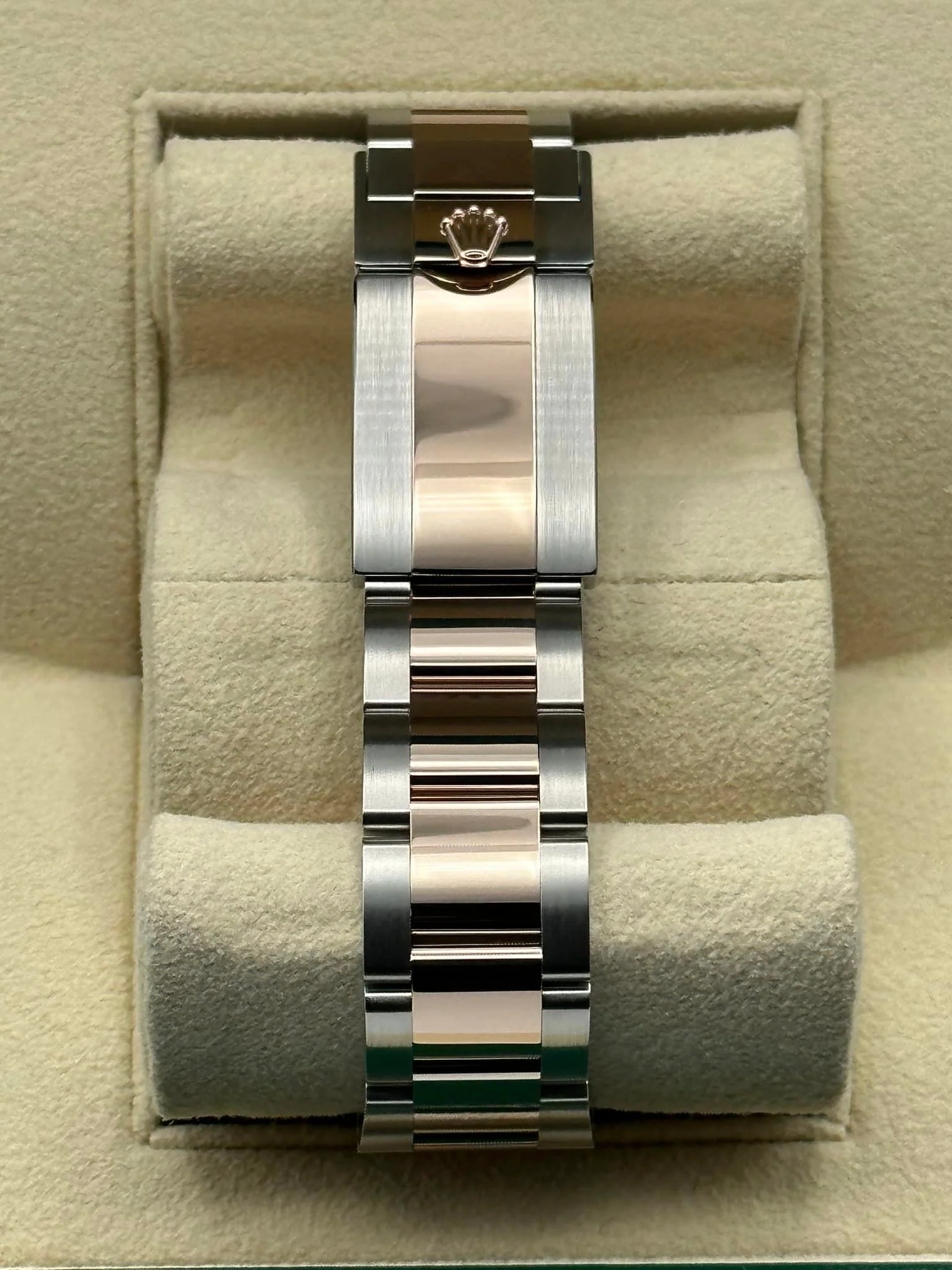 NEW 2023 Rolex GMT-Master II "Rootbeer" 40mm 126711CHNR Two-Tone - Image 2