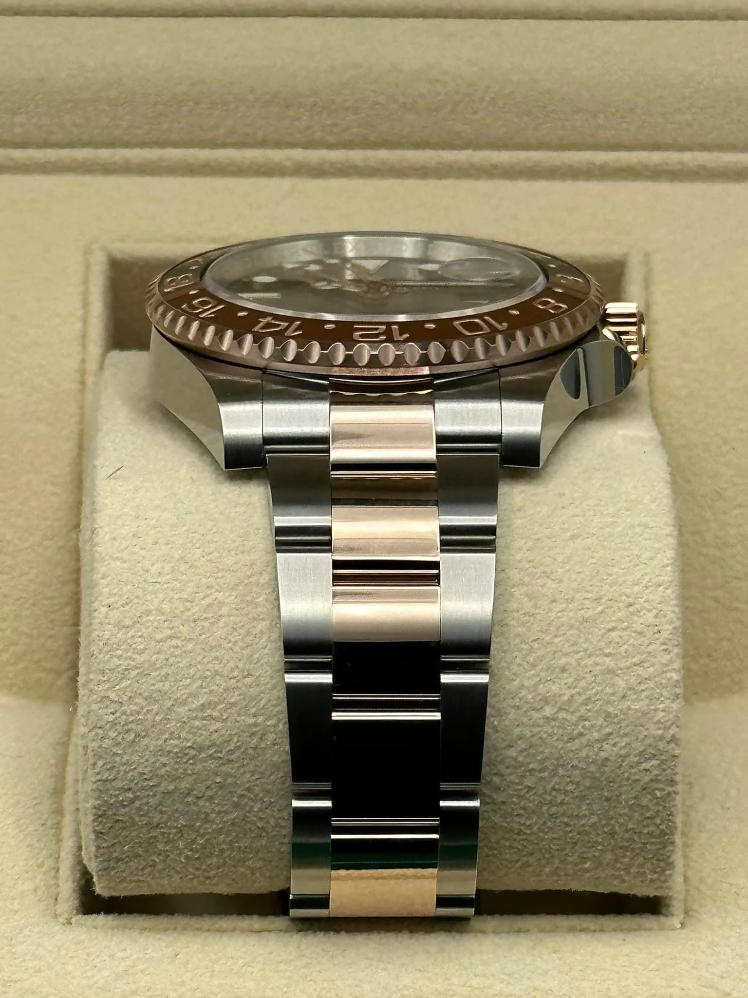 NEW 2023 Rolex GMT-Master II "Rootbeer" 40mm 126711CHNR Two-Tone - Image 3