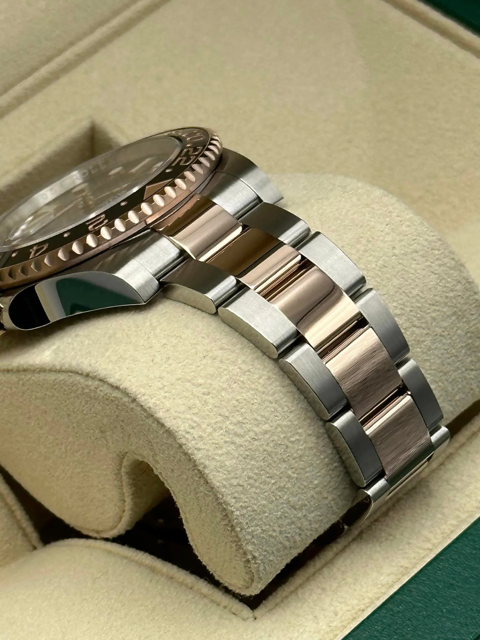 NEW 2023 Rolex GMT-Master II "Rootbeer" 40mm 126711CHNR Two-Tone - Image 6