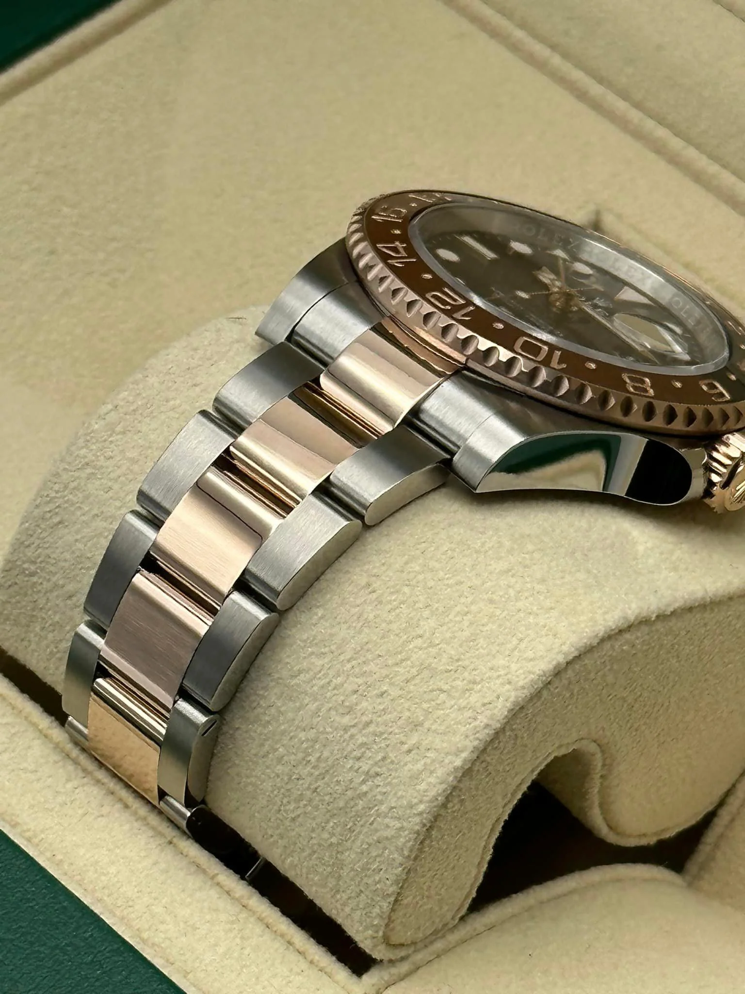 NEW 2023 Rolex GMT-Master II "Rootbeer" 40mm 126711CHNR Two-Tone - Image 8