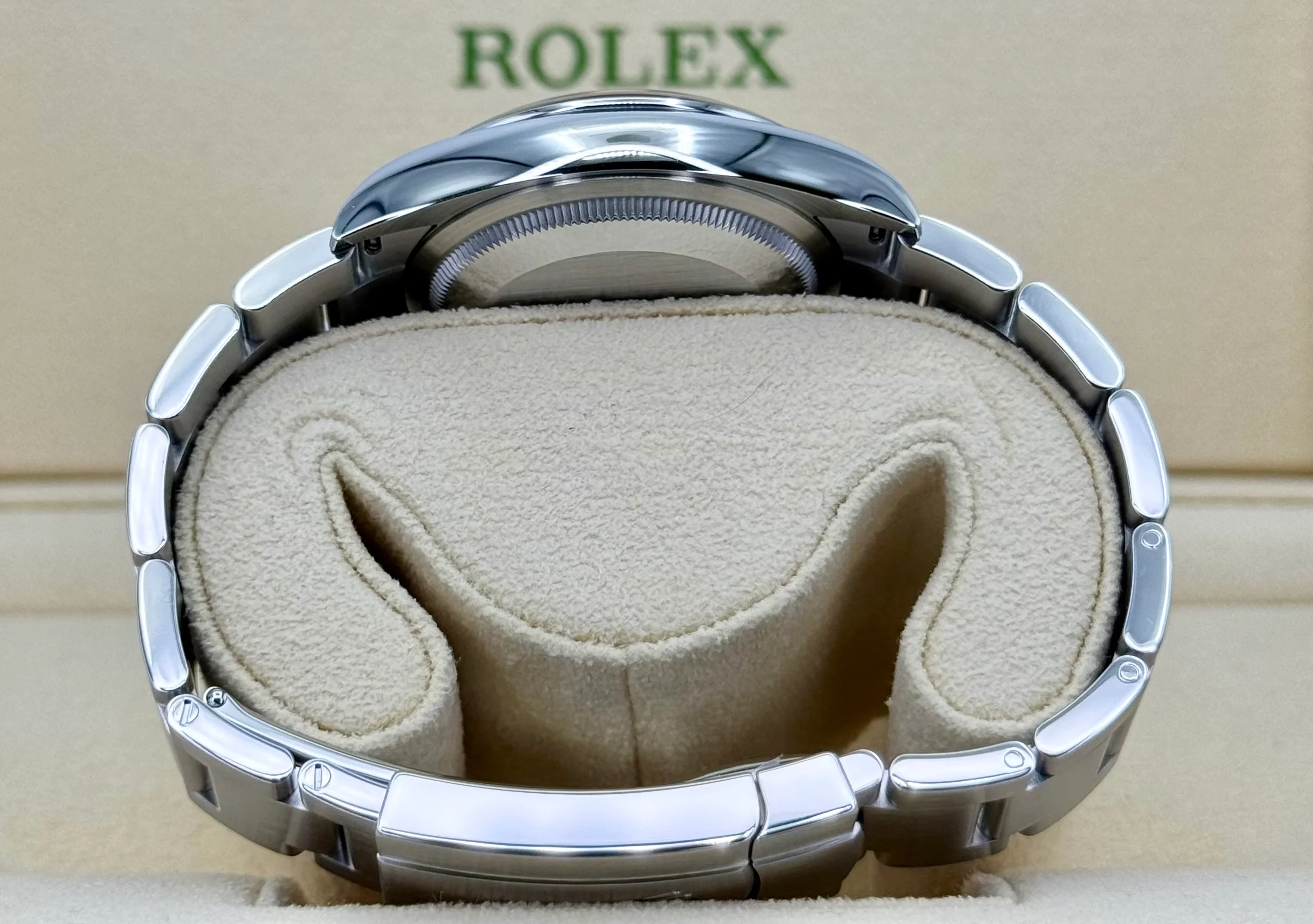 2023 Rolex Oyster Perpetual 36mm 126000 Tiffany Blue Dial - Image 10