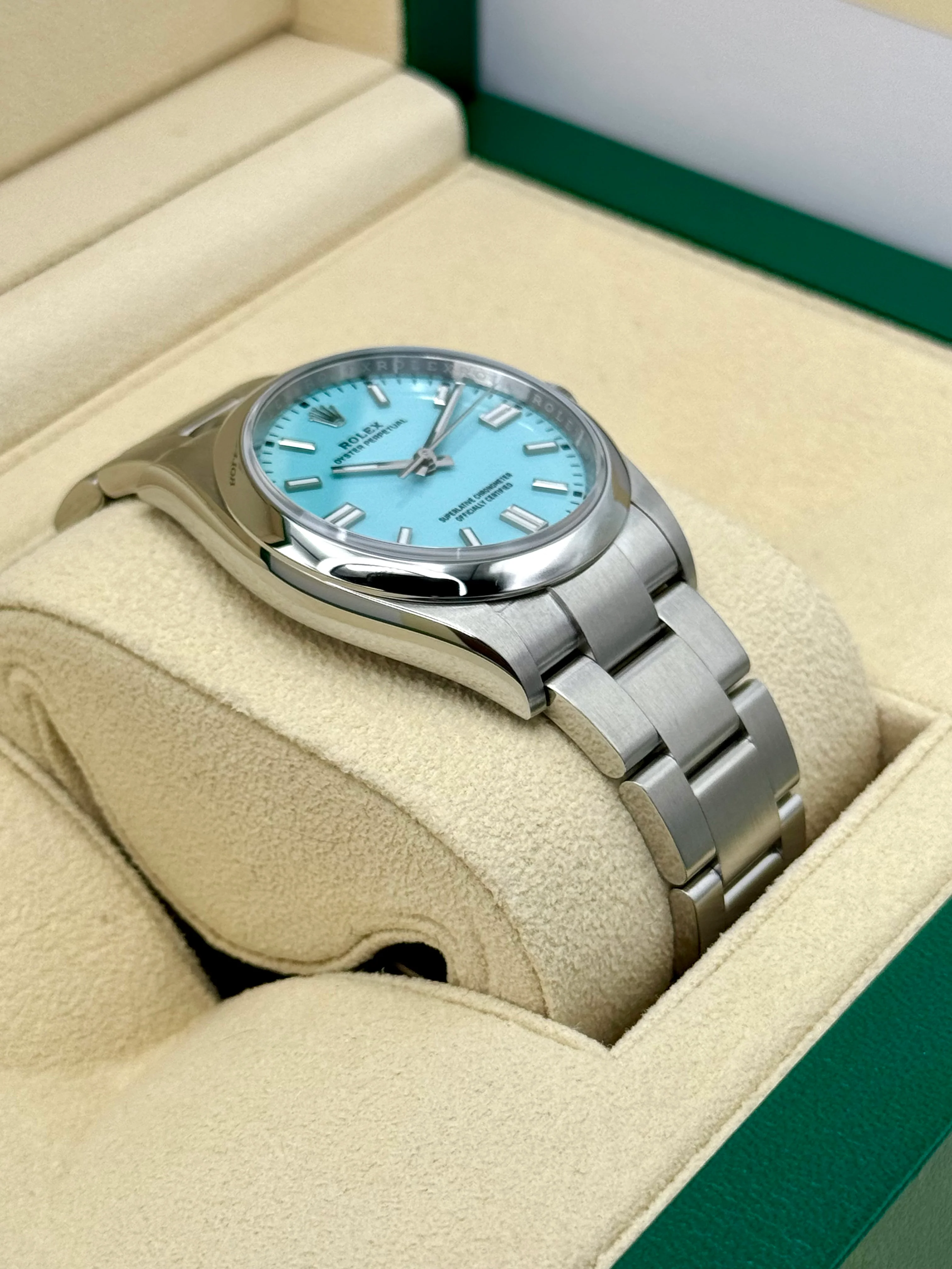 2023 Rolex Oyster Perpetual 36mm 126000 Tiffany Blue Dial - Image 6