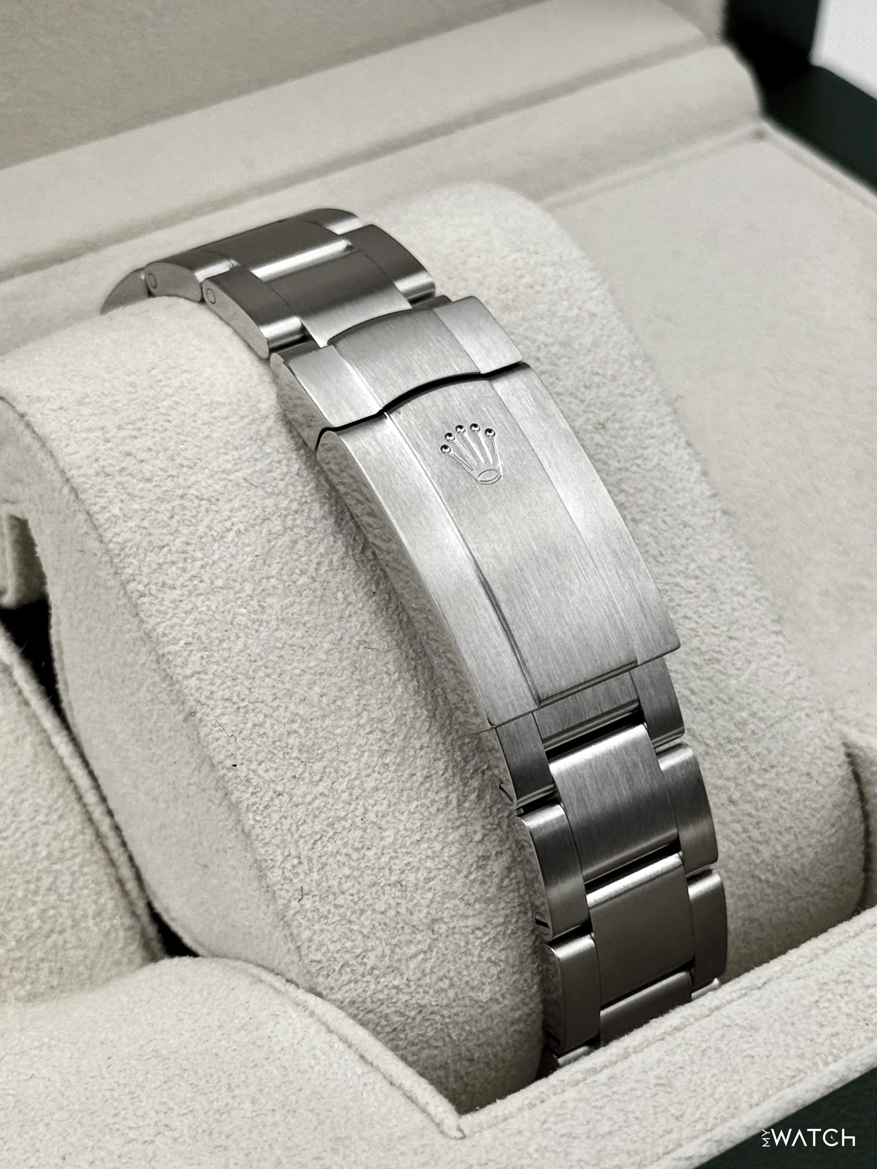 2023 Rolex Oyster Perpetual 41mm 124300 Black Dial - Image 2
