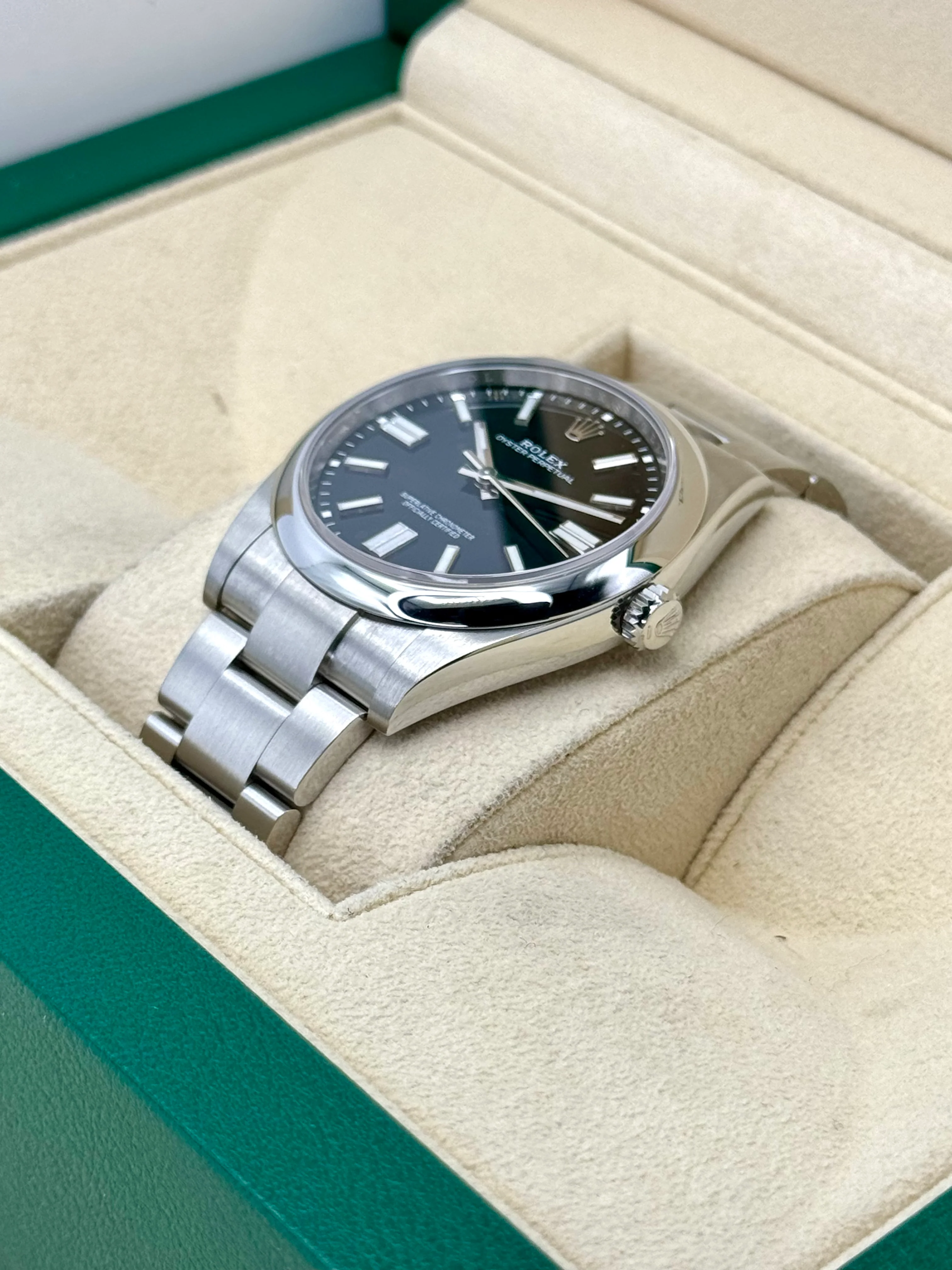 2023 Rolex Oyster Perpetual 41mm 124300 Black Dial - Image 5