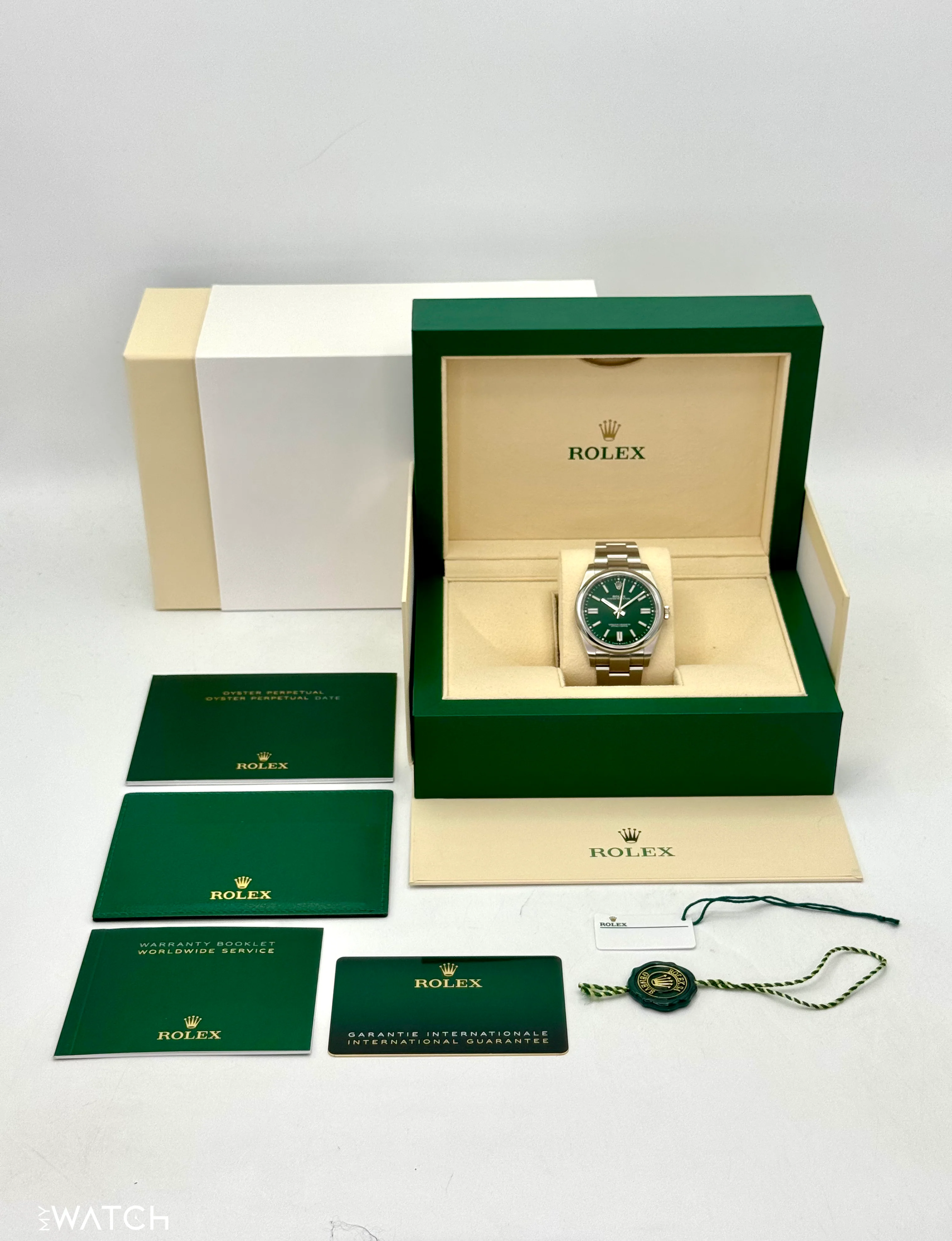 2023 Rolex Oyster Perpetual 41mm 124300 Green Dial - Image 10