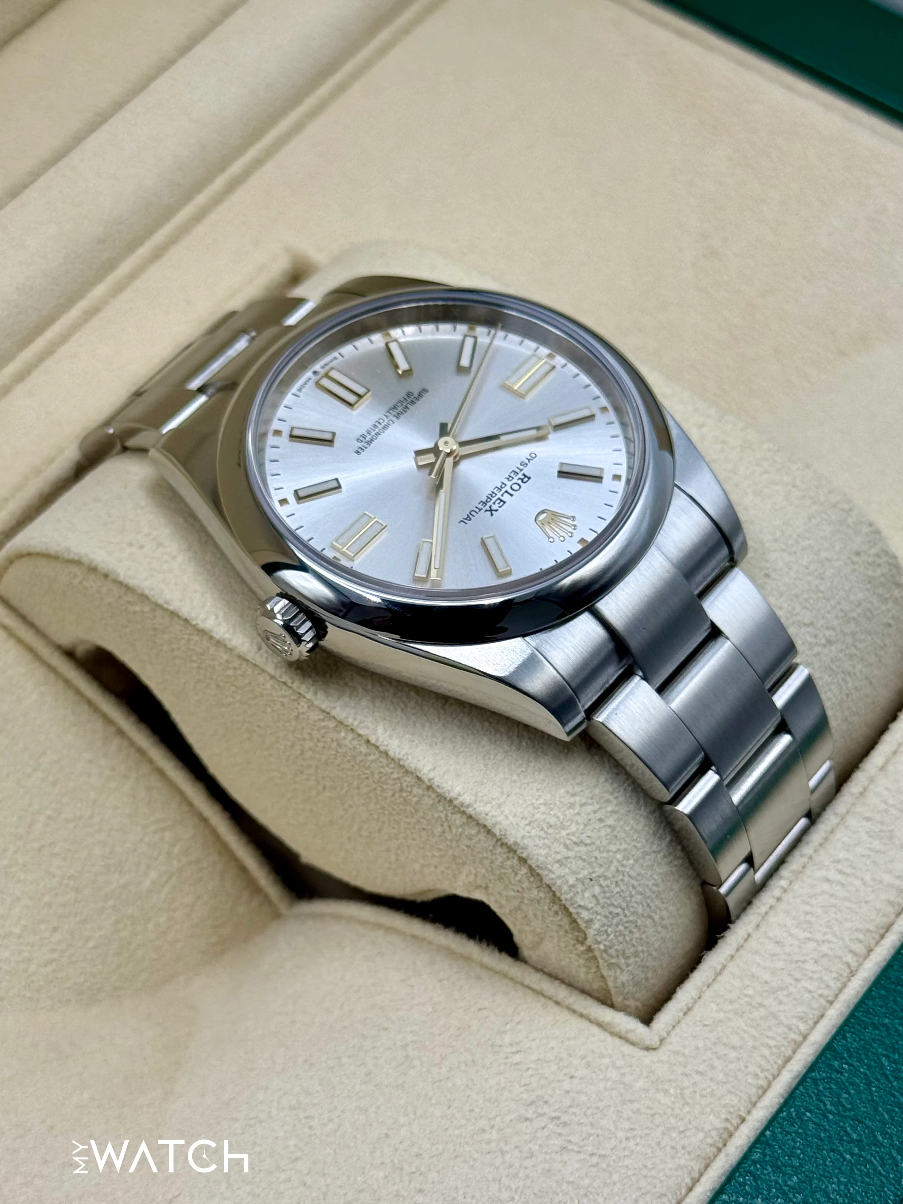 2023 Rolex Oyster Perpetual 41mm 124300 Silver Dial - Image 8