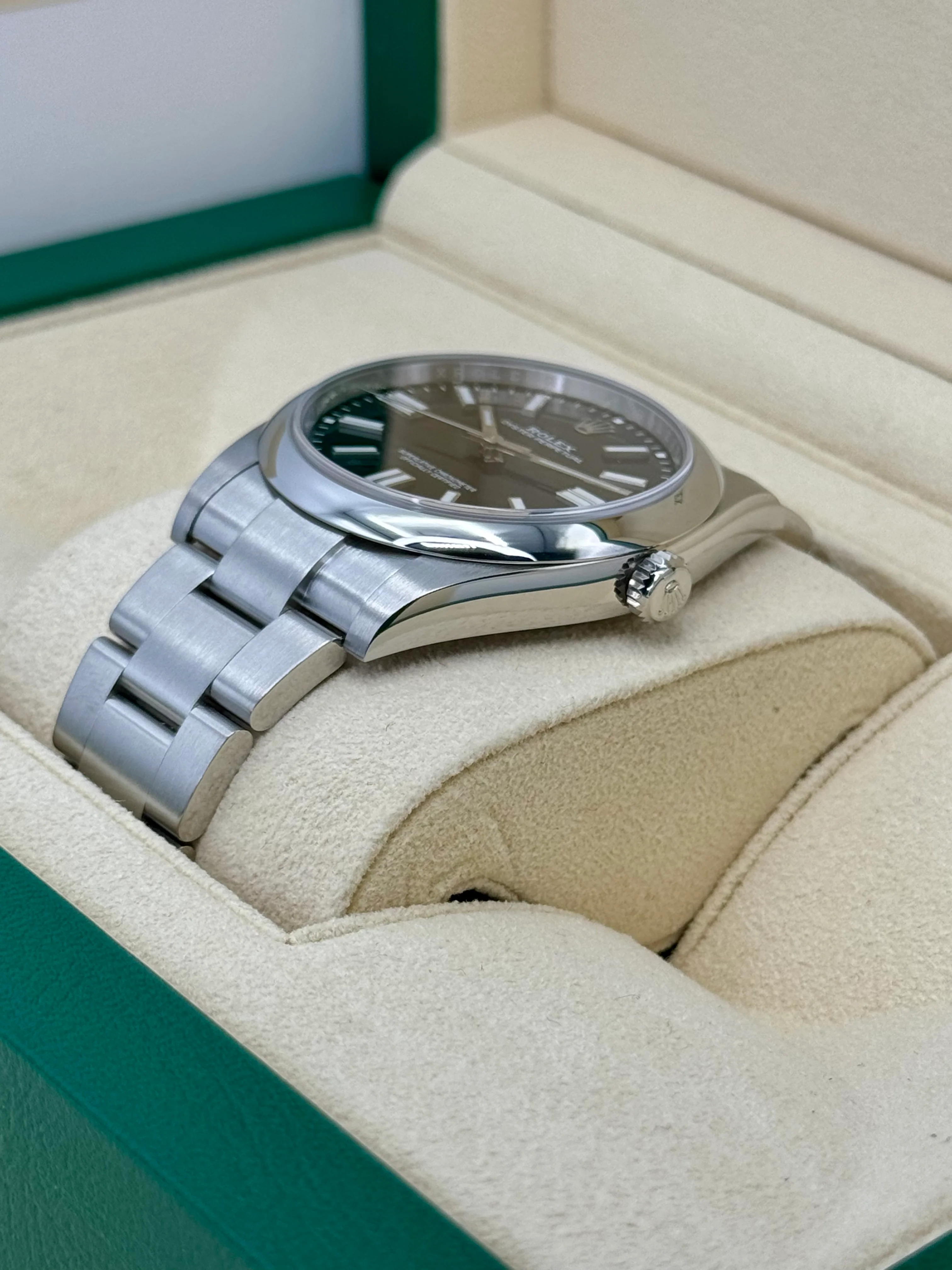 2023 Rolex Oyster Perpetual 41mm 124300 Black Dial - Image 5