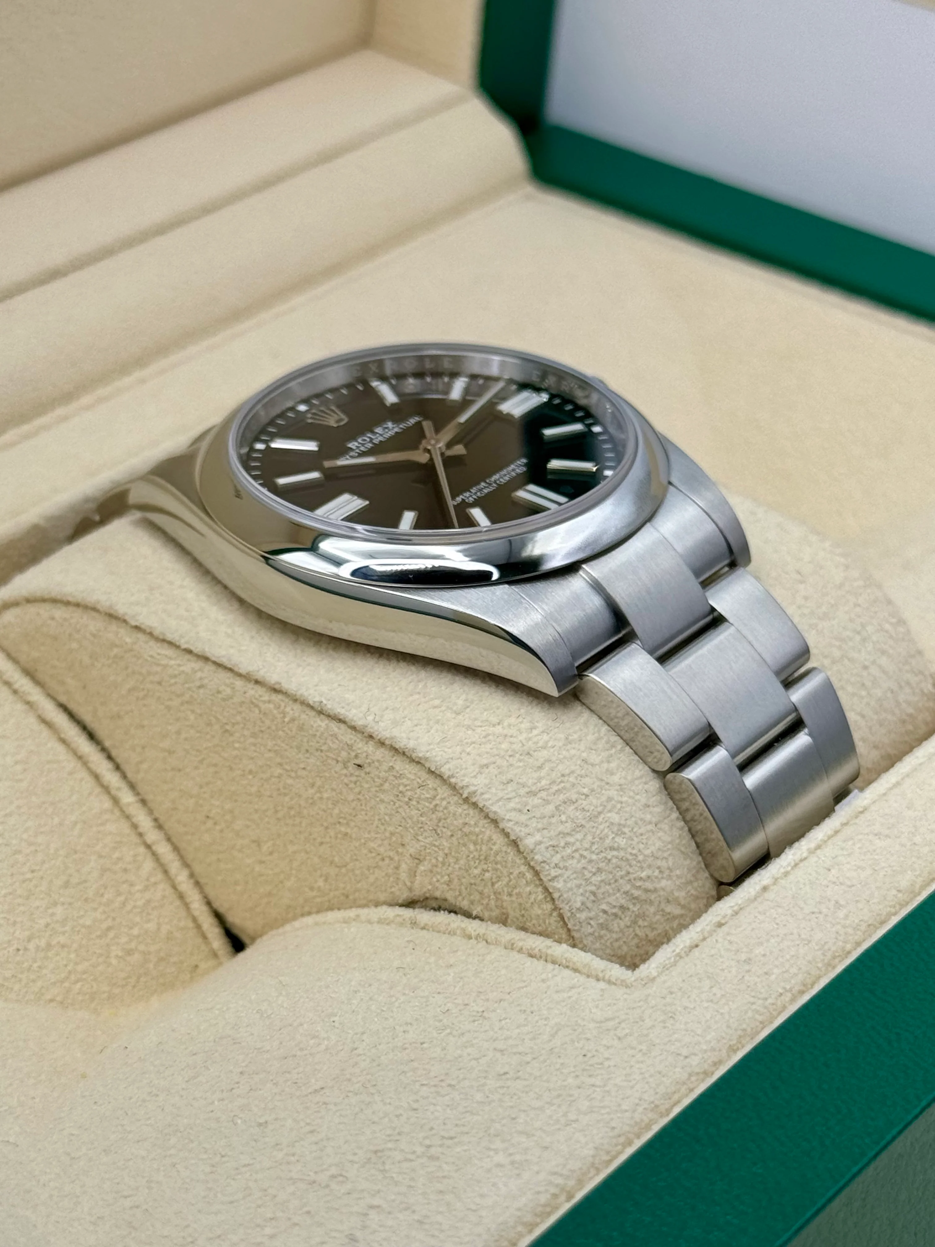 2023 Rolex Oyster Perpetual 41mm 124300 Black Dial - Image 6
