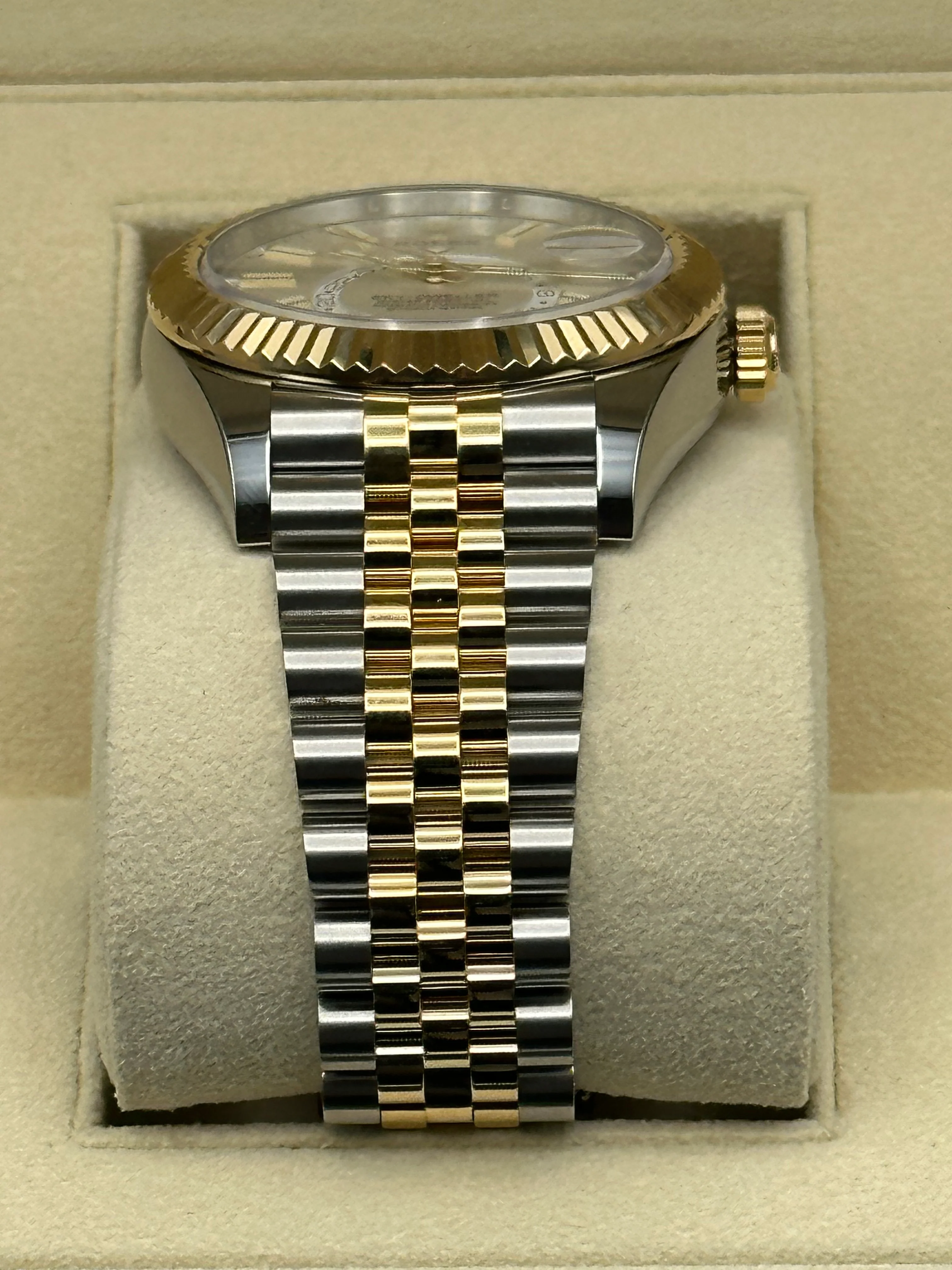 NEW 2023 Rolex Sky-Dweller 42mm 326933 Two-Tone Jubilee White Dial - Image 3