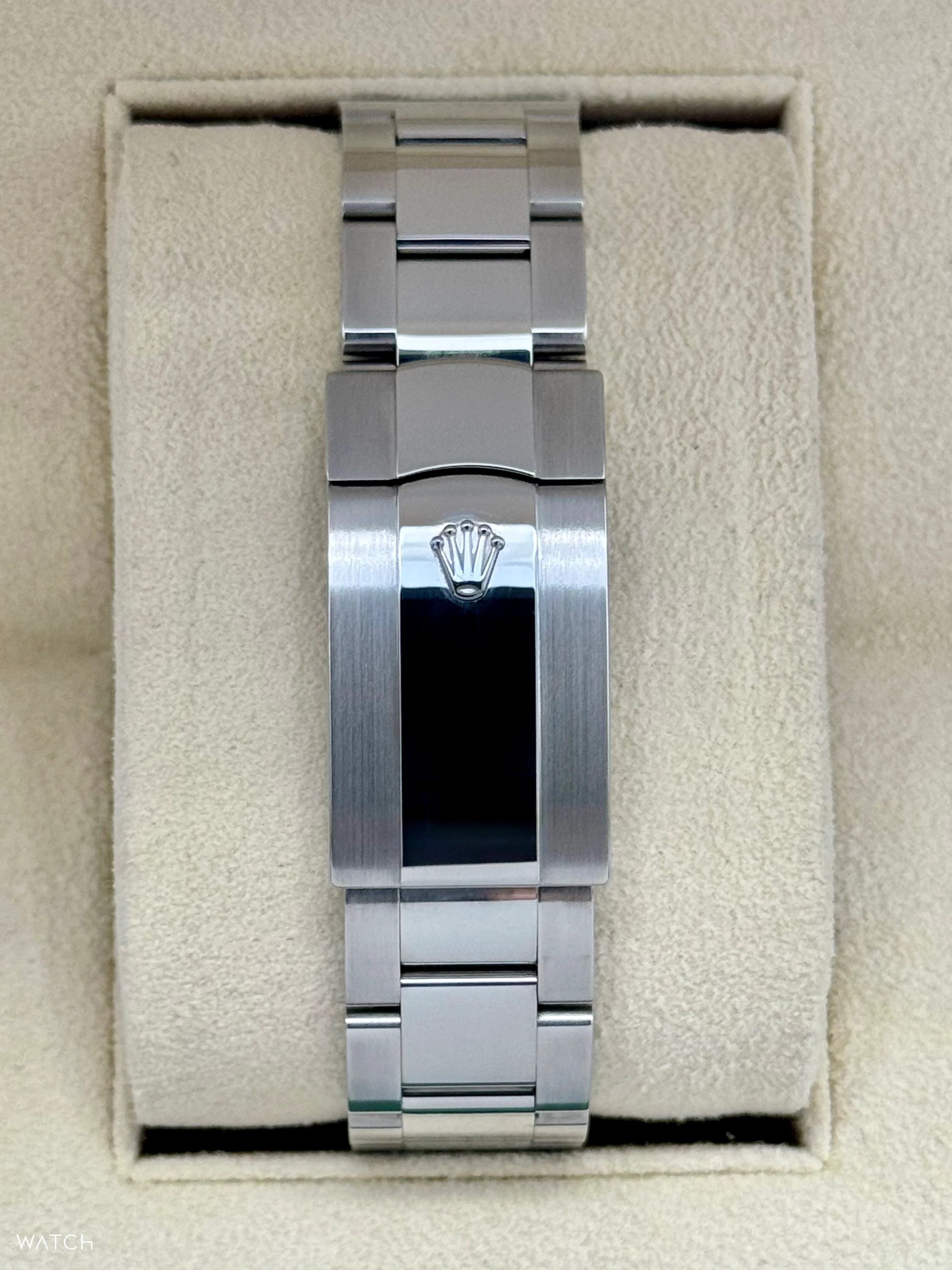 2023 Rolex Sky-Dweller 42mm 326934 Oyster Blue Dial - Image 2