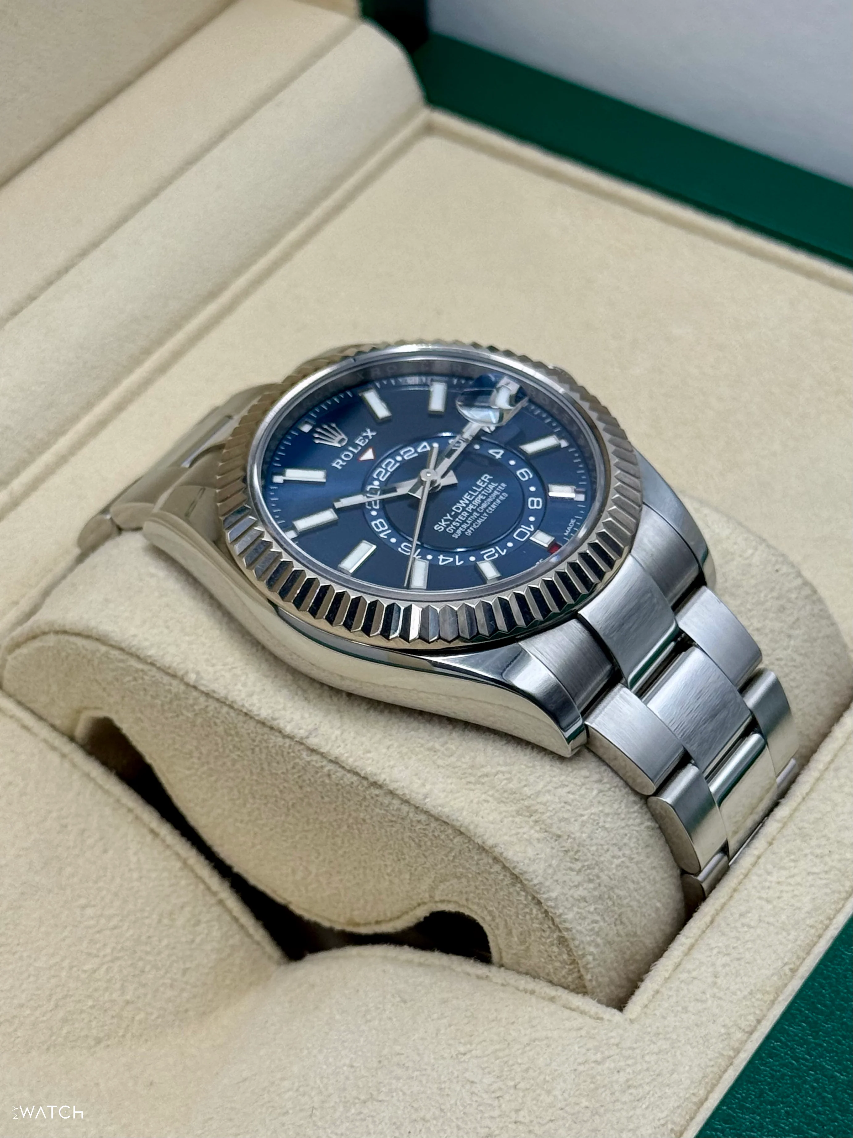2023 Rolex Sky-Dweller 42mm 326934 Oyster Blue Dial - Image 6
