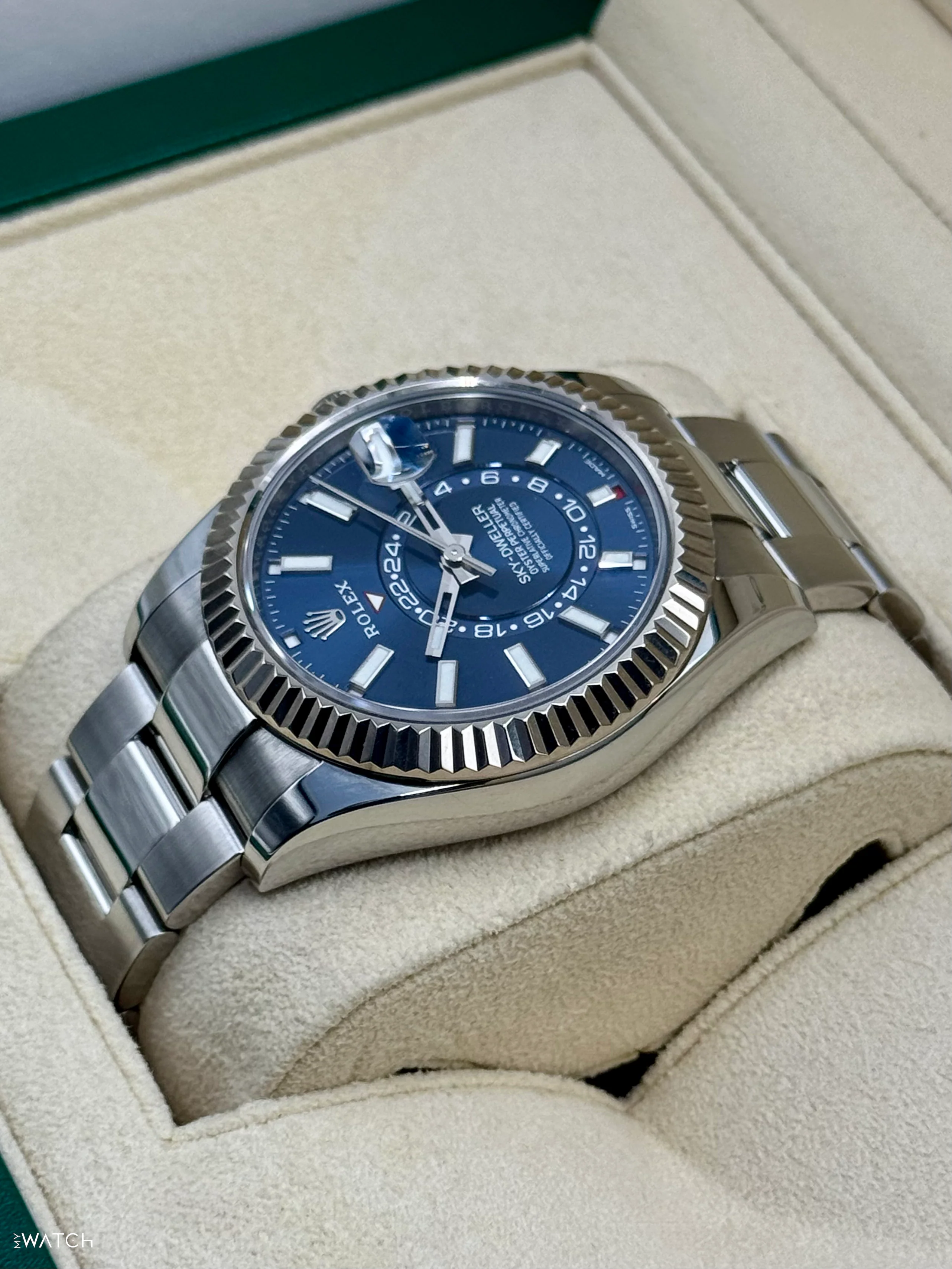 2023 Rolex Sky-Dweller 42mm 326934 Oyster Blue Dial - Image 7