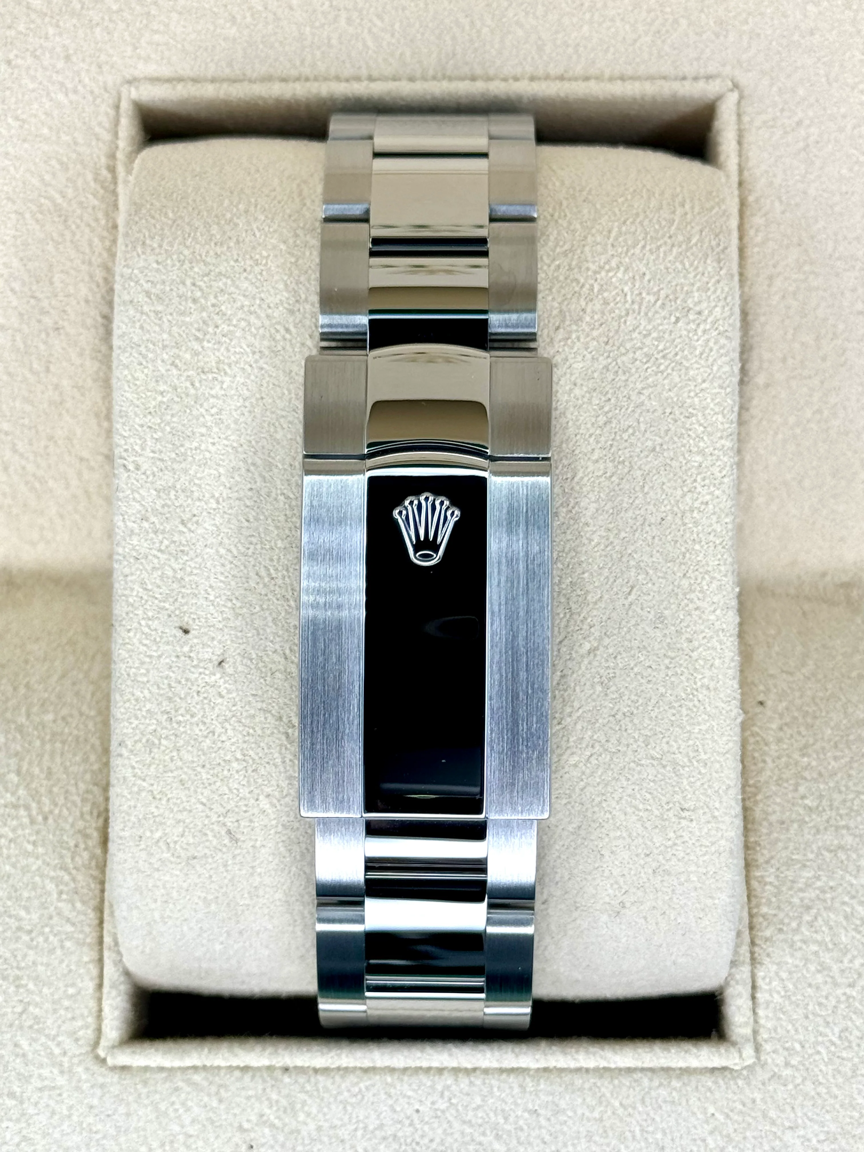 2023 Rolex Sky-Dweller 42mm 326934 Oyster Black Dial - Image 2