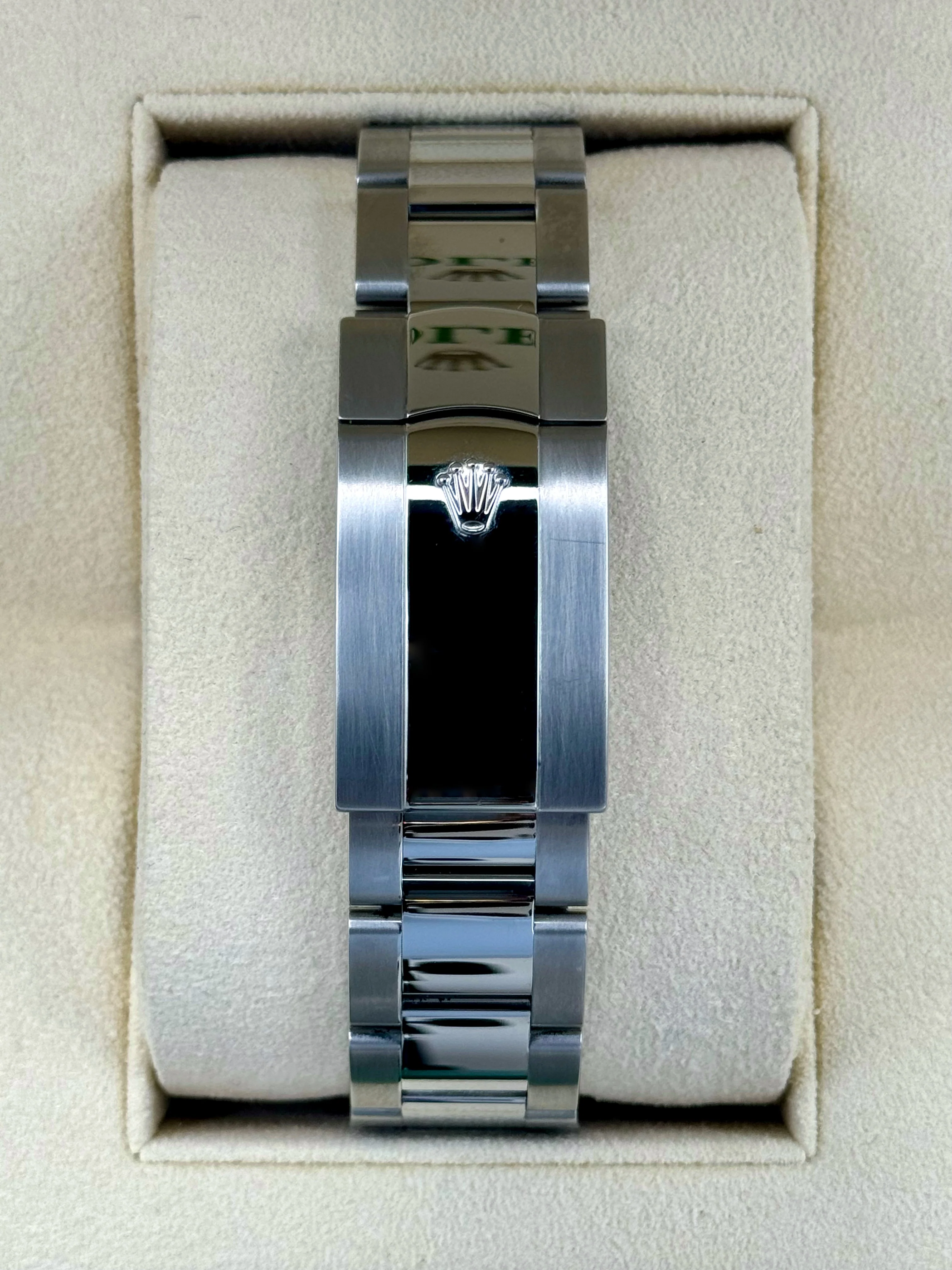 2023 Rolex Sky-Dweller 42mm 326934 Stainless Steel Oyster White Dial - Image 2