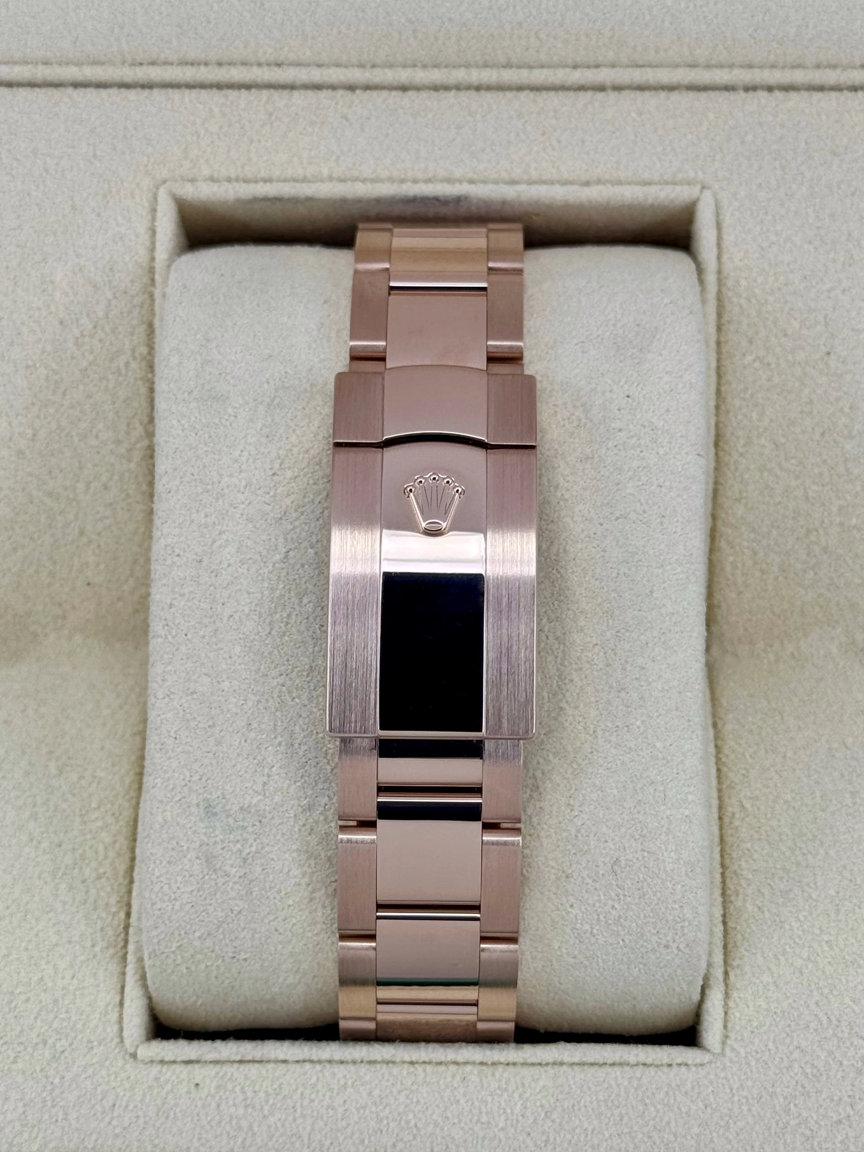 2023 Rolex Sky-Dweller 42mm 326935 Rose Gold White Dial - Image 2