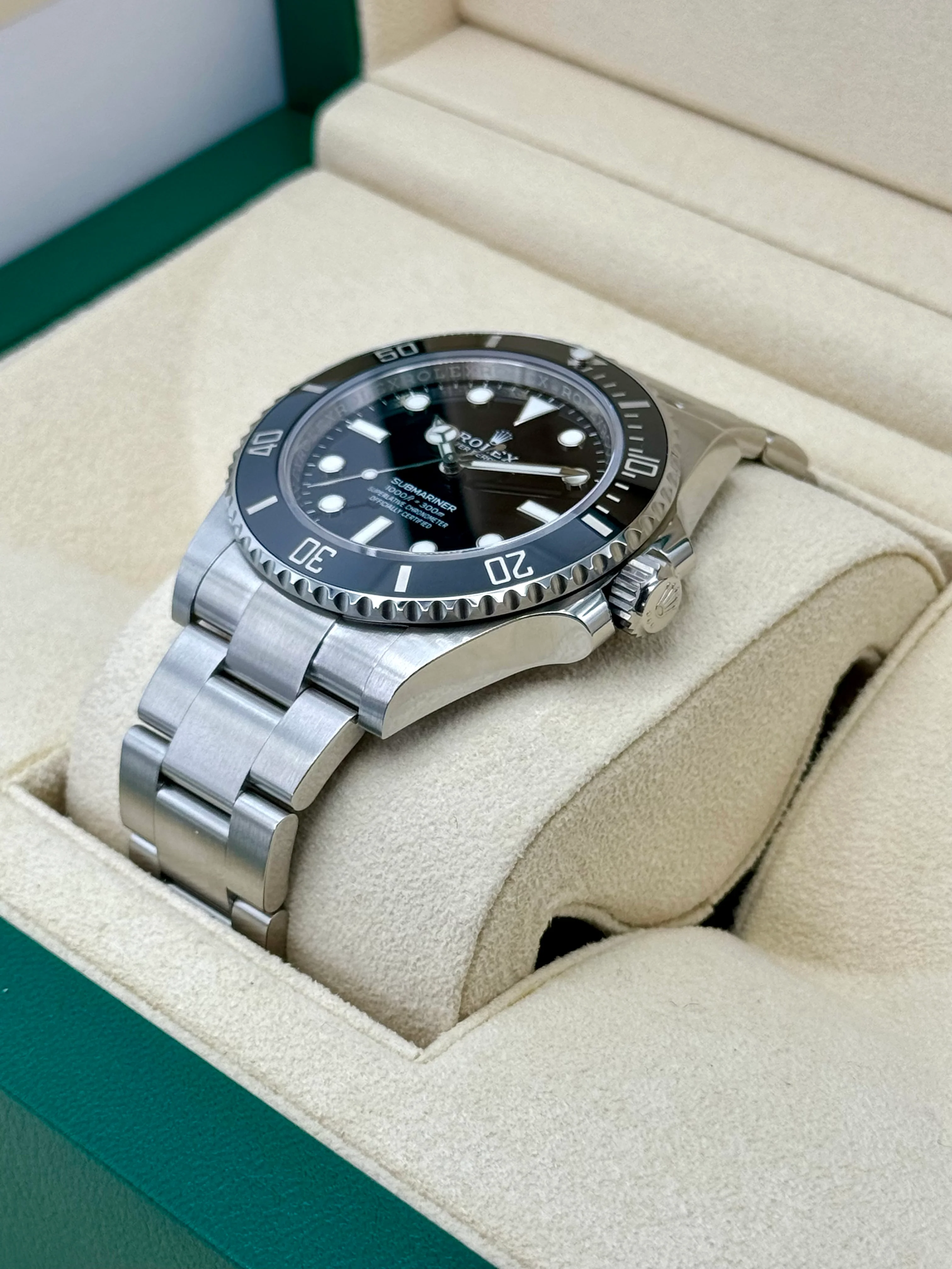 2023 Rolex Submariner 41mm 124060 Stainless Steel Black Dial - Image 5