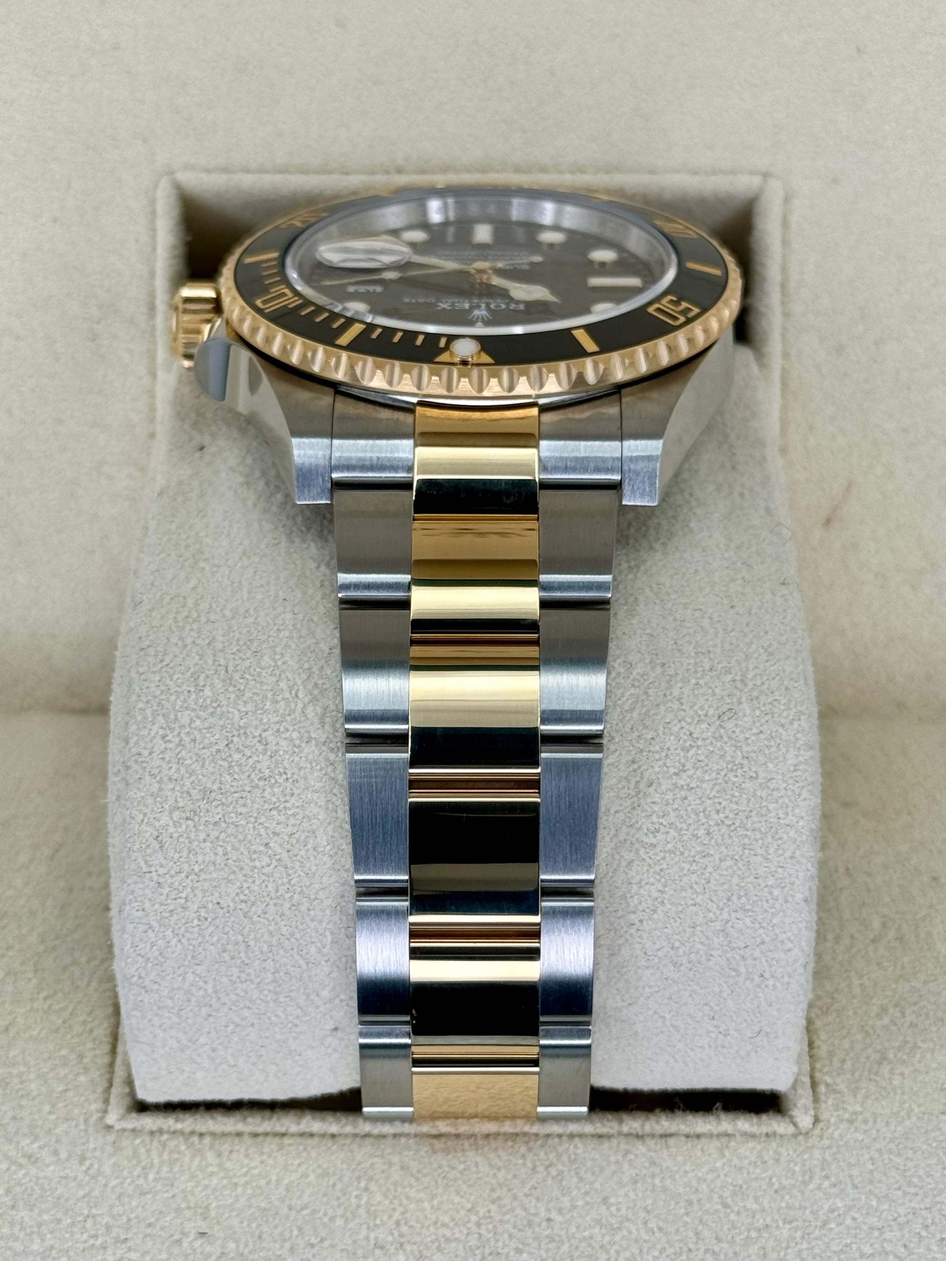 2023 Rolex Submariner 40mm 126613LN Tow-Tone Black Dial - Image 4