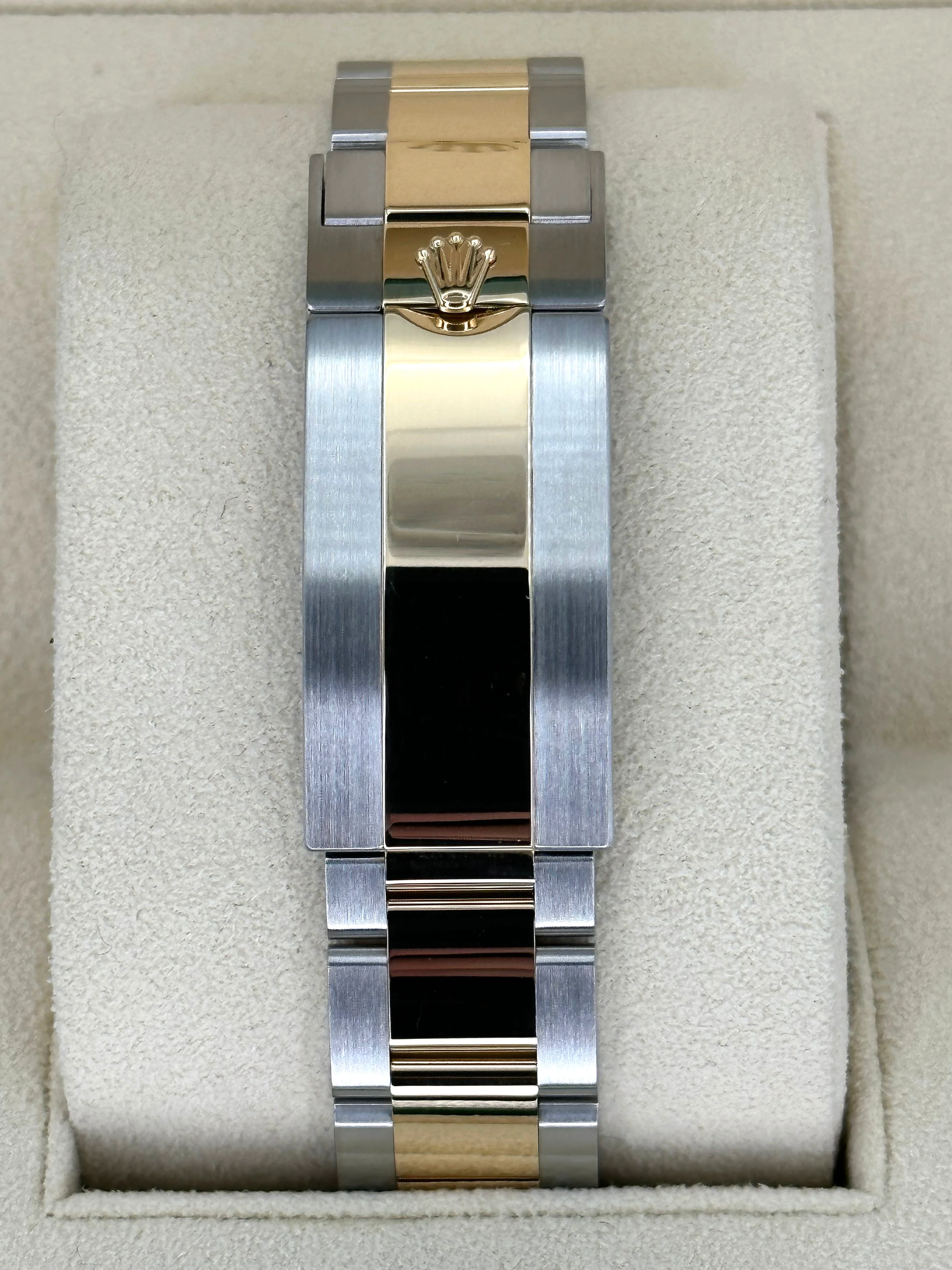 2023 Rolex Submariner 41mm 126613LN Two-Tone Black Dial - Image 2