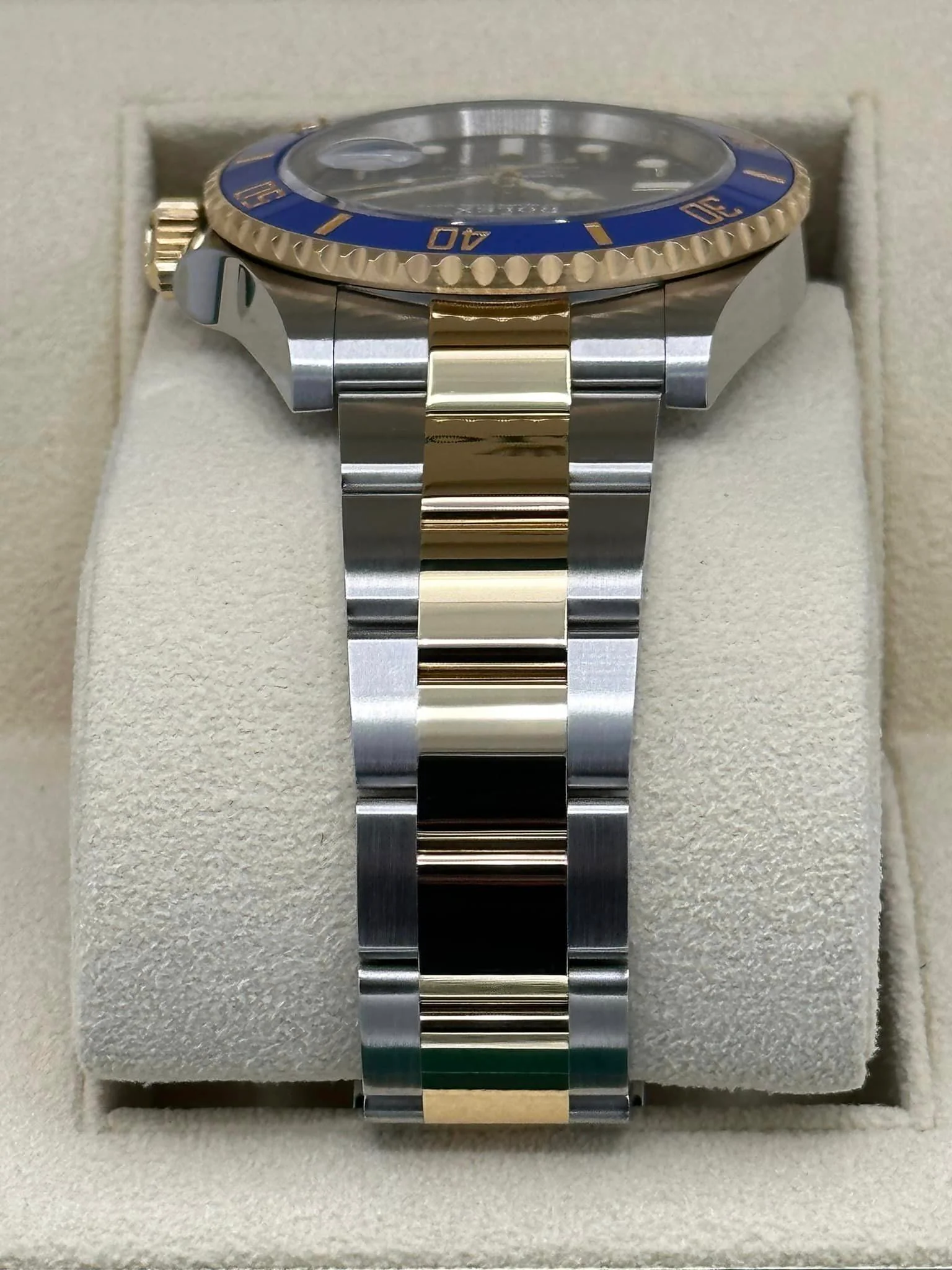 2023 Rolex Submariner "Bluesy" 41mm 126613LB Two-Tone Blue Dial - Image 4