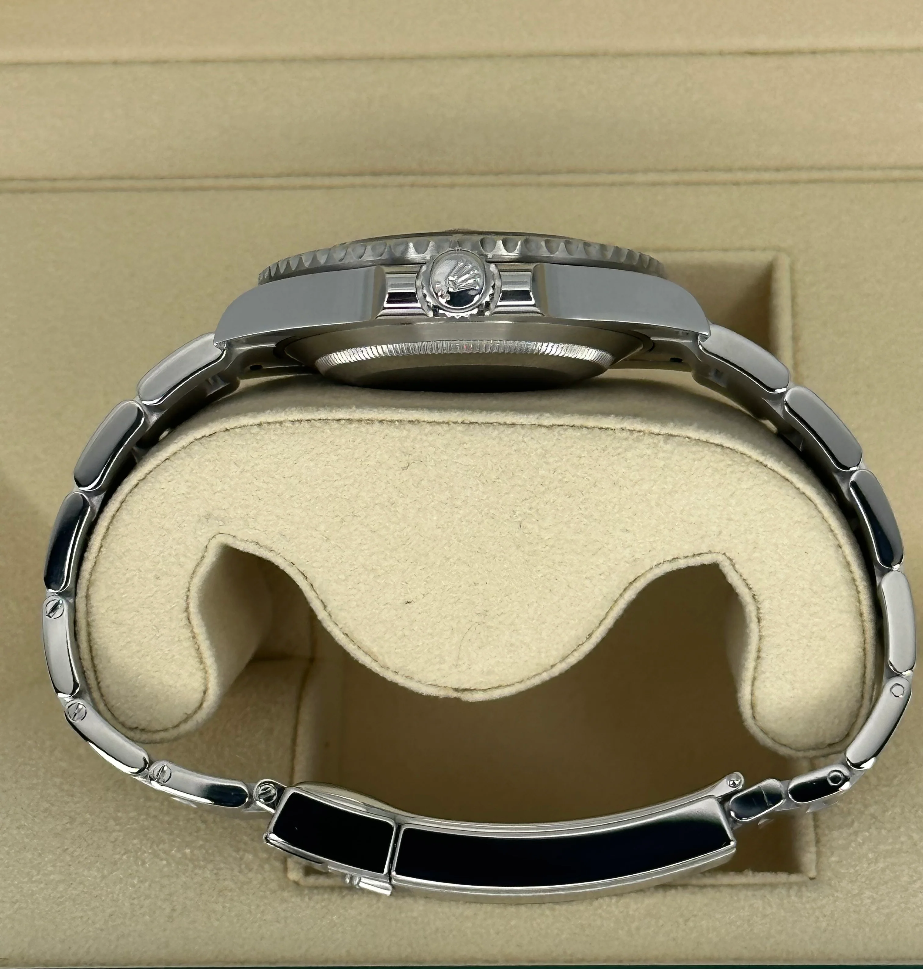 2023 Rolex Submariner "Starbucks" 41mm 126610LV Black Dial - Image 9
