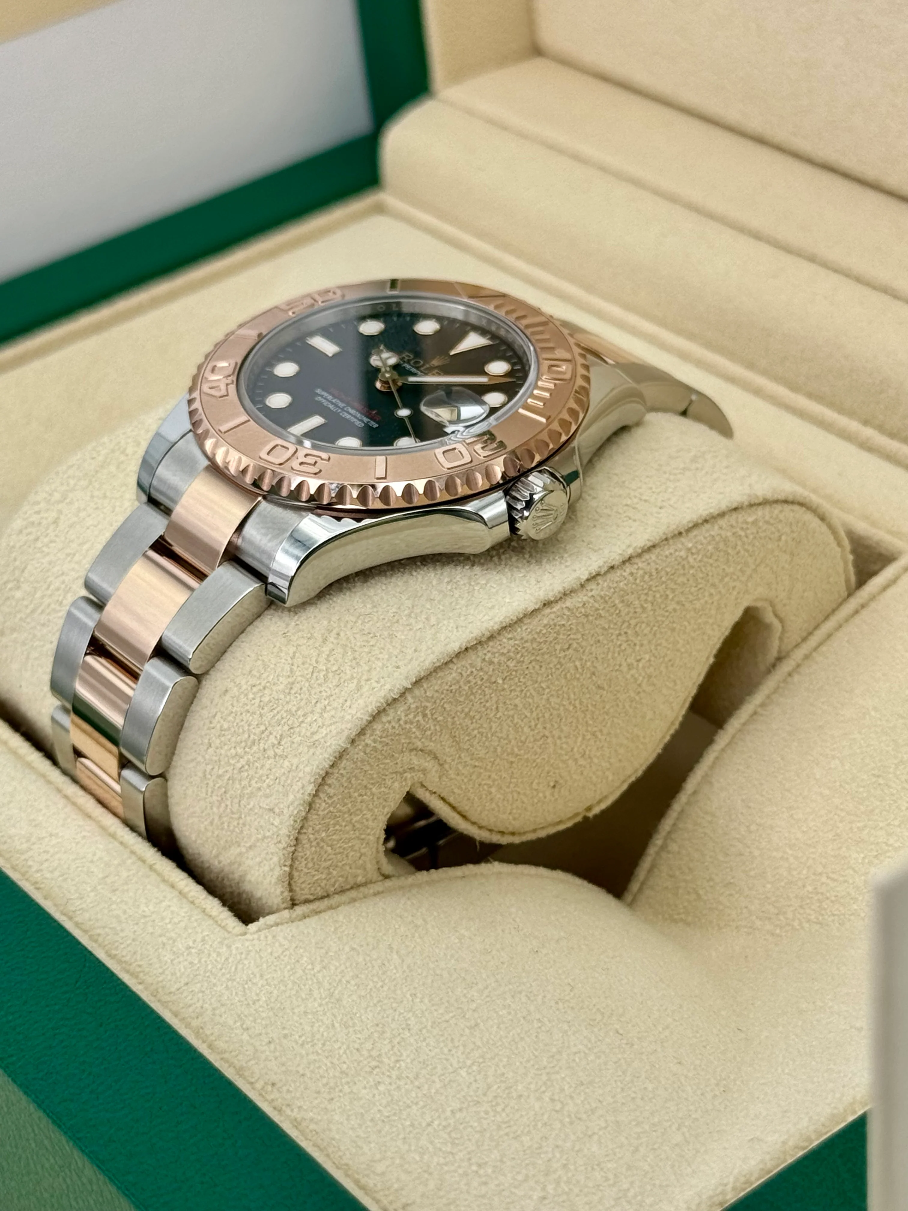 NEW 2023 Rolex Yacht-Master 37mm 268621 Black Dial - Image 5