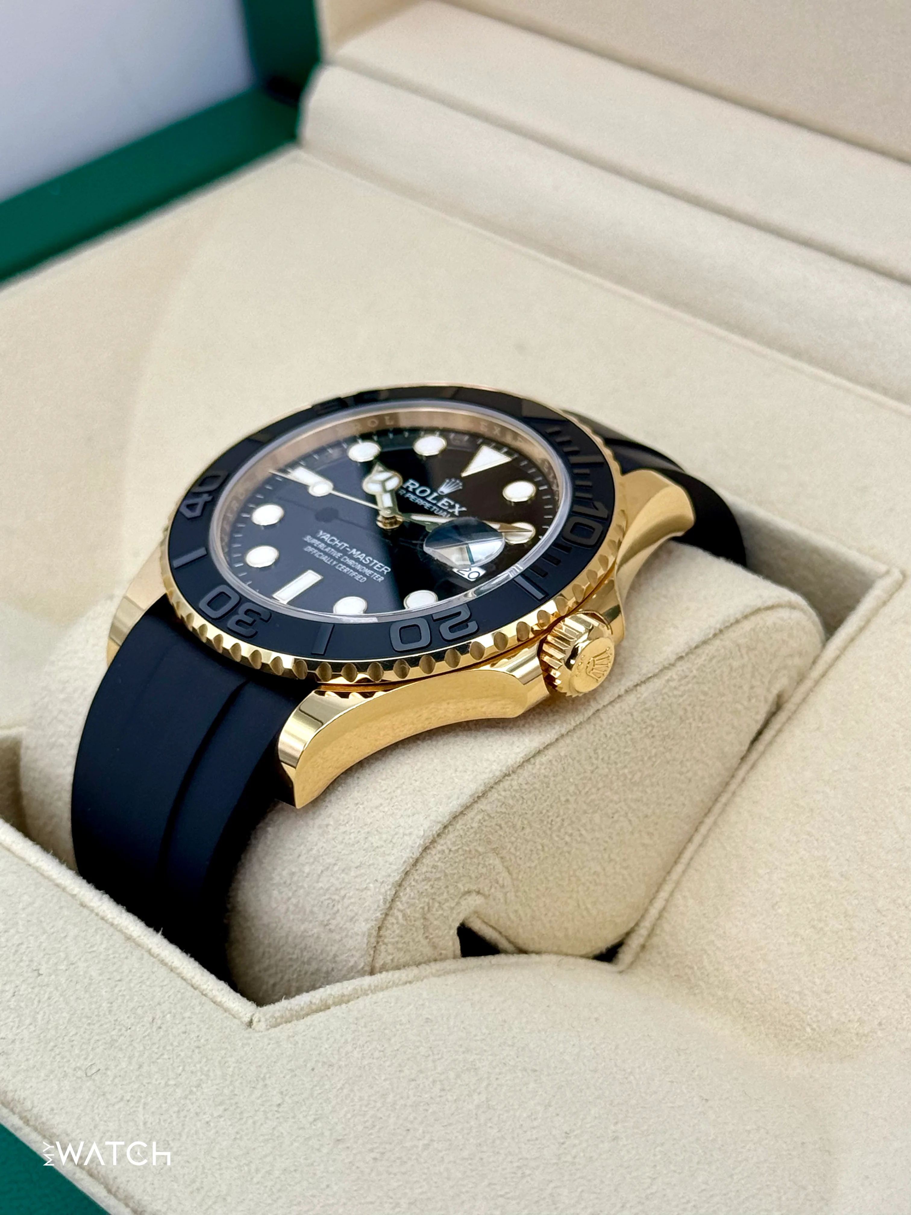 2023 Rolex Yacht-Master 42mm 226658 Gold Oysterflex Black Dial - Image 5