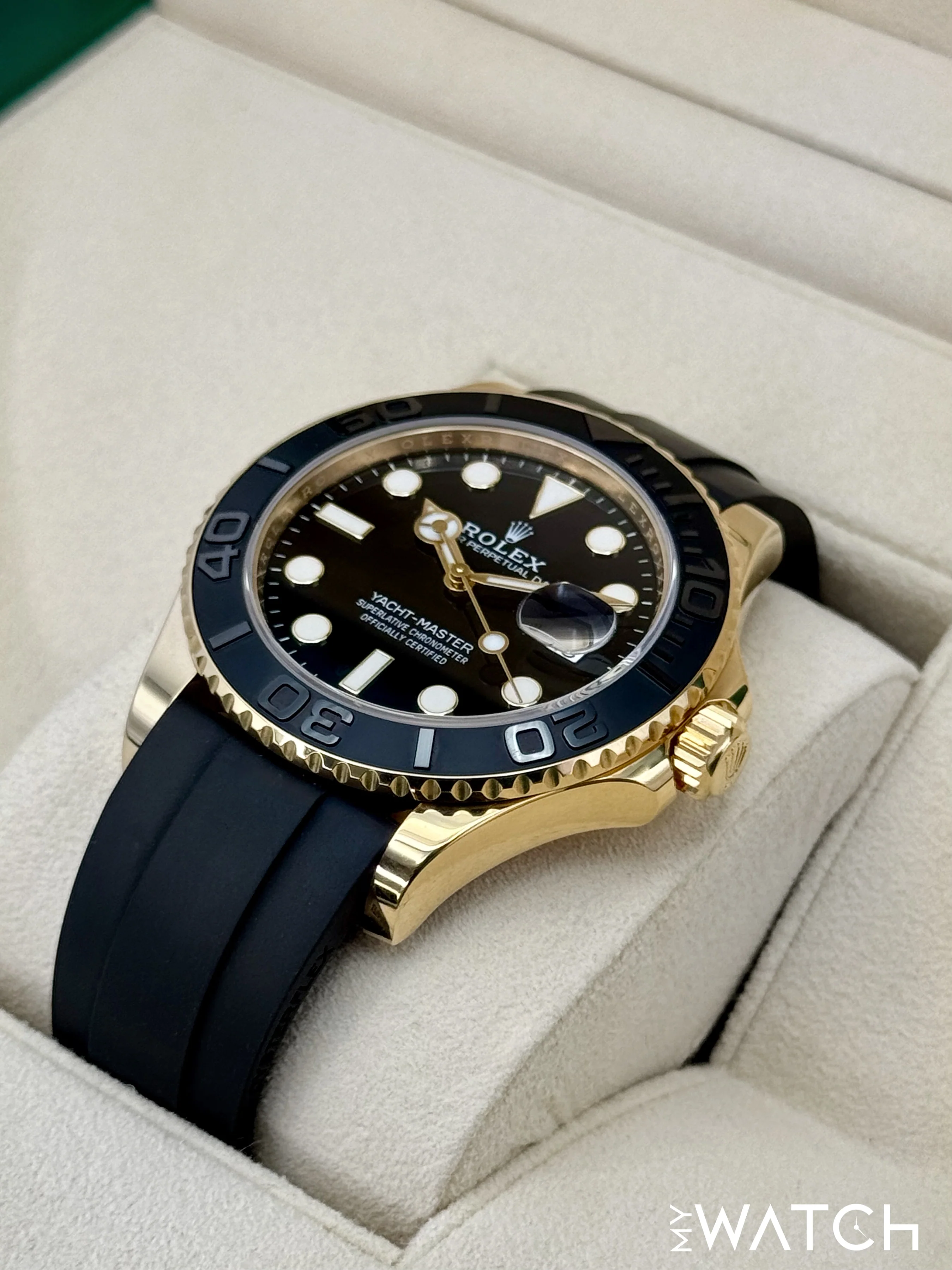 2023 Rolex Yacht-Master 42mm 226658 Gold Oysterflex Black Dial - Image 5