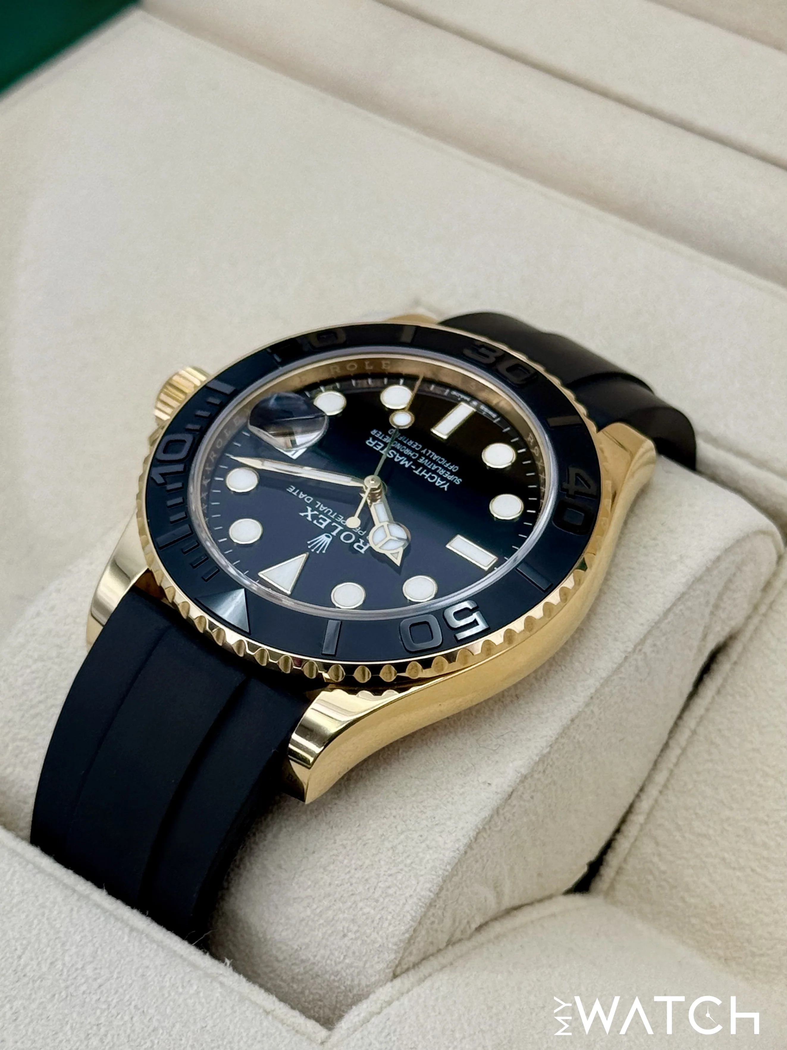 2023 Rolex Yacht-Master 42mm 226658 Gold Oysterflex Black Dial - Image 7