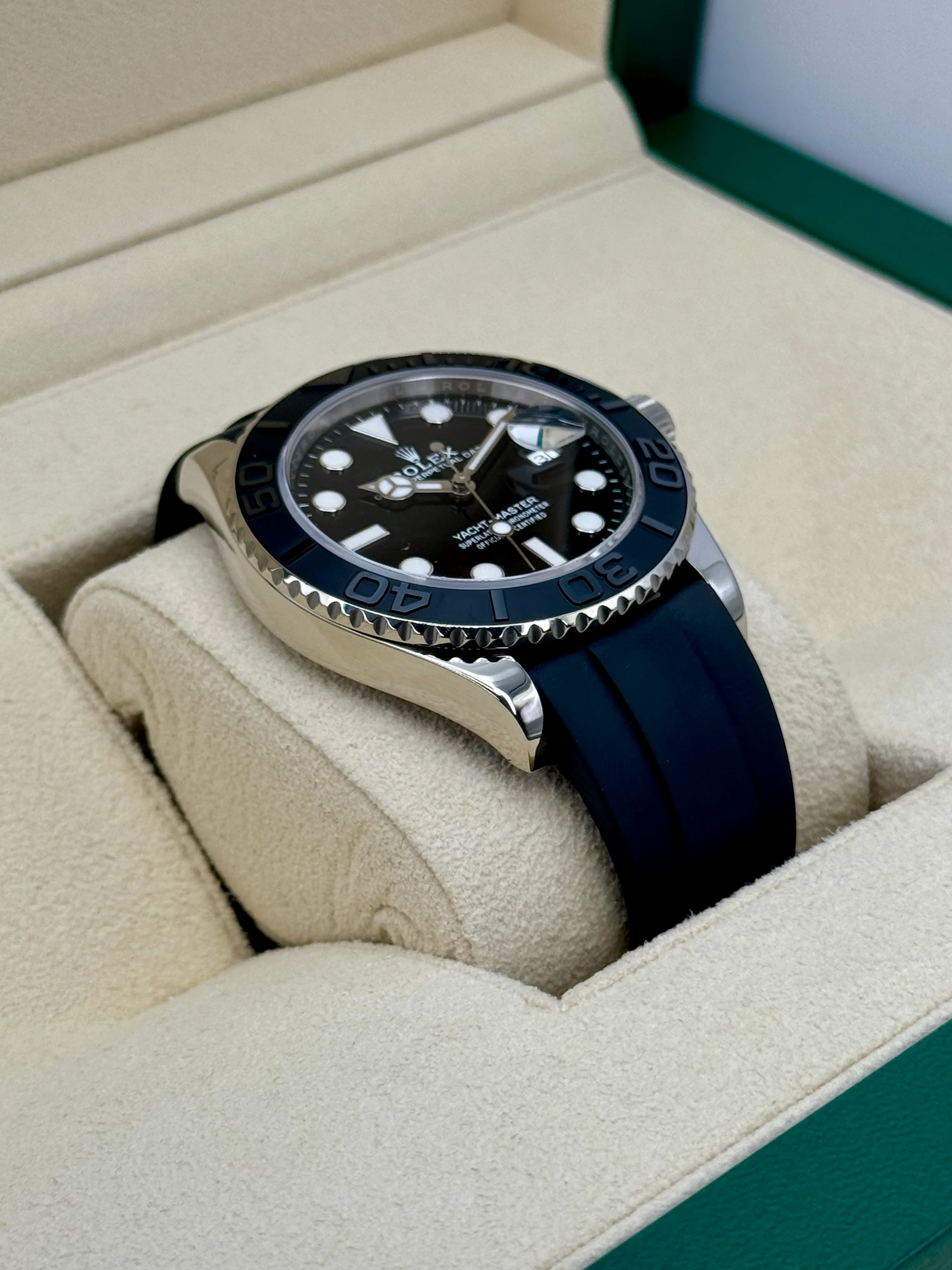 2023 Rolex Yacht-Master 42mm 226659 White Gold Oysterflex Black Dial - Image 5