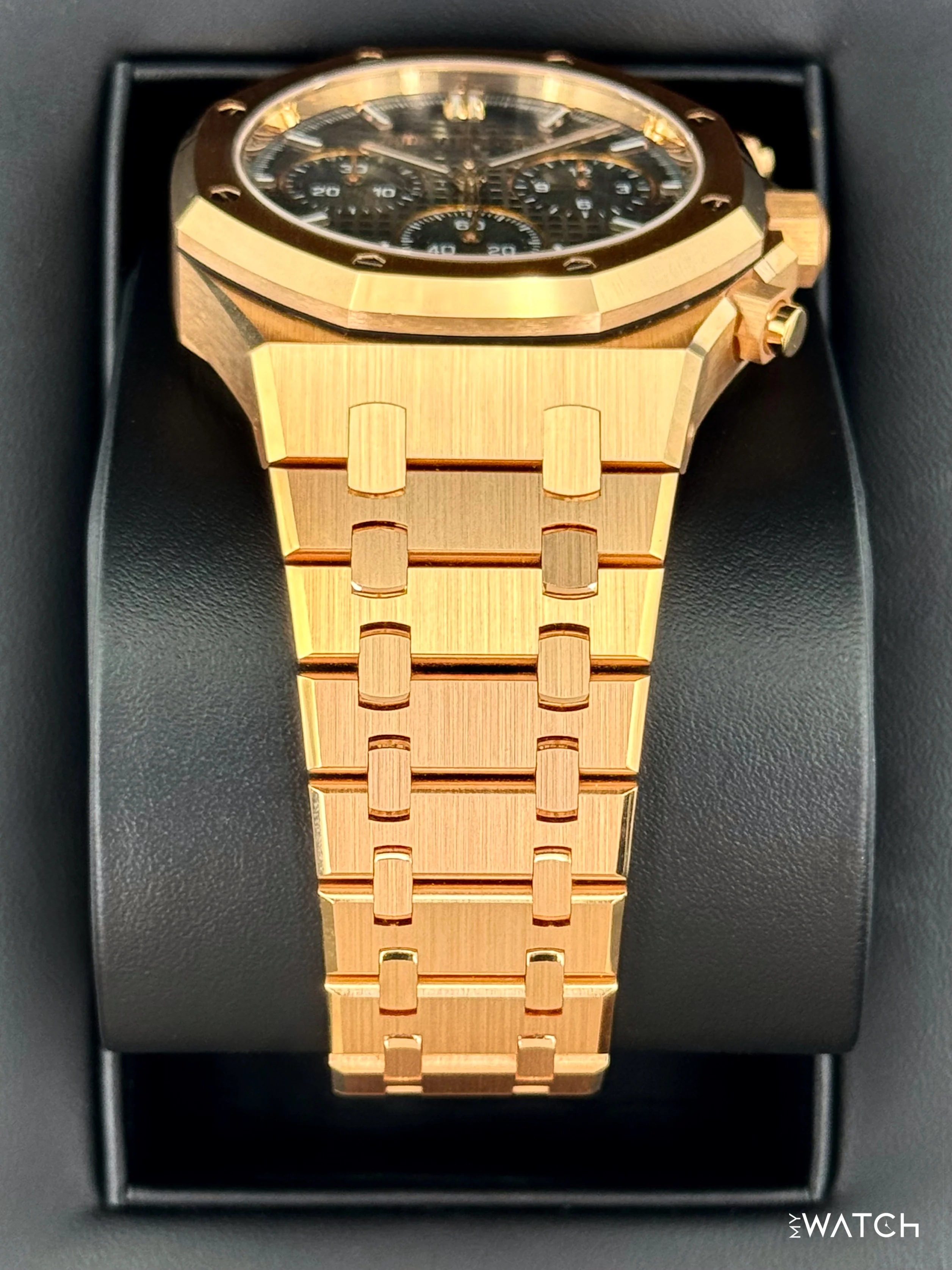 2024 Audemars Piguet Royal Oak Chronograph 41mm 26240OR Green Dial - Image 3