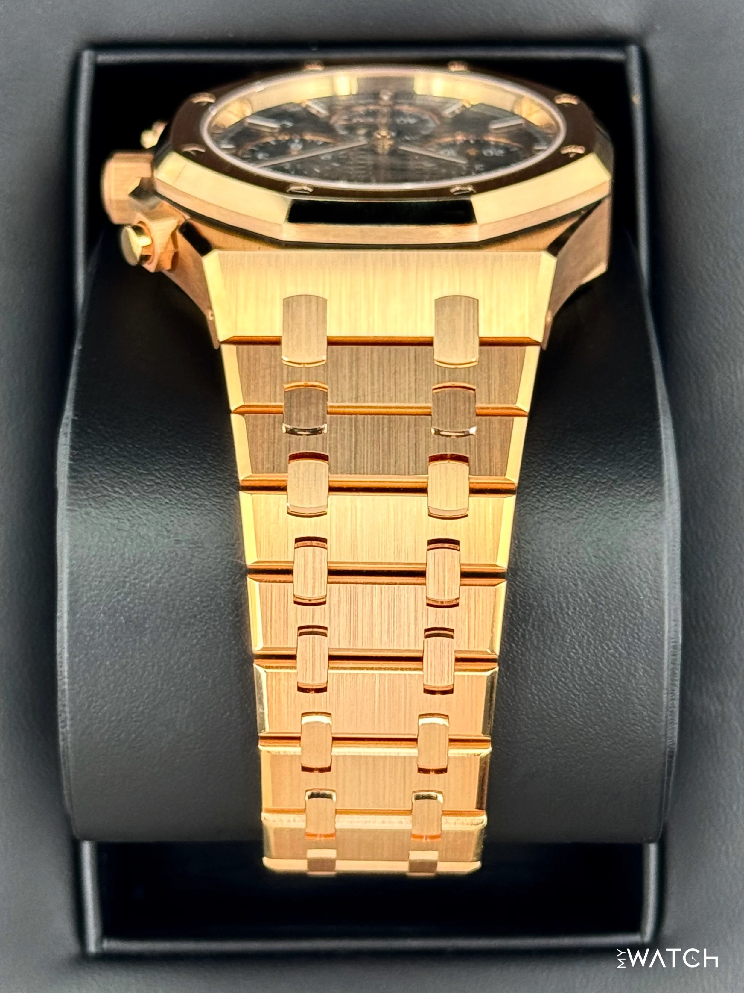 2024 Audemars Piguet Royal Oak Chronograph 41mm 26240OR Green Dial - Image 4