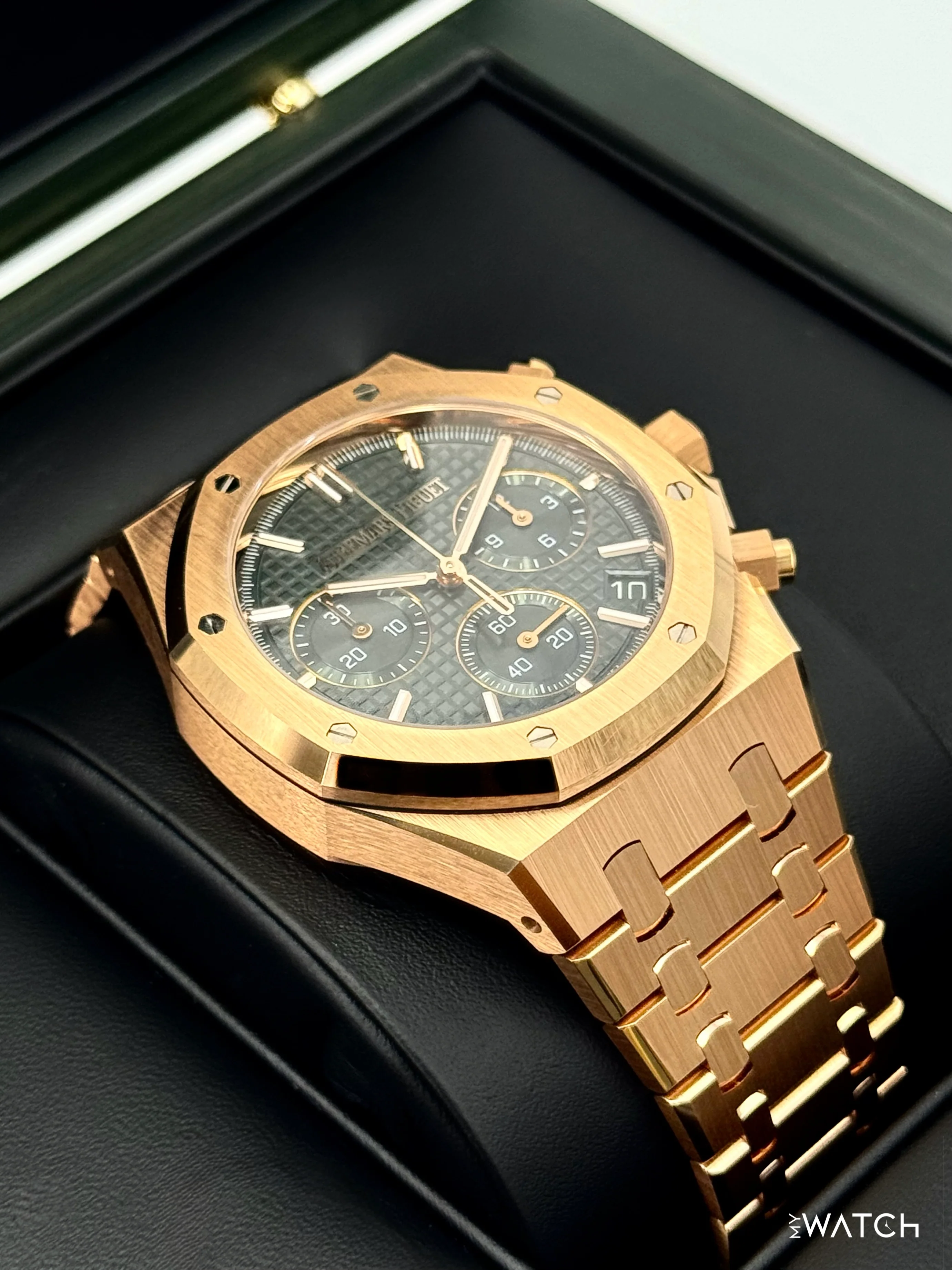 2024 Audemars Piguet Royal Oak Chronograph 41mm 26240OR Green Dial - Image 6