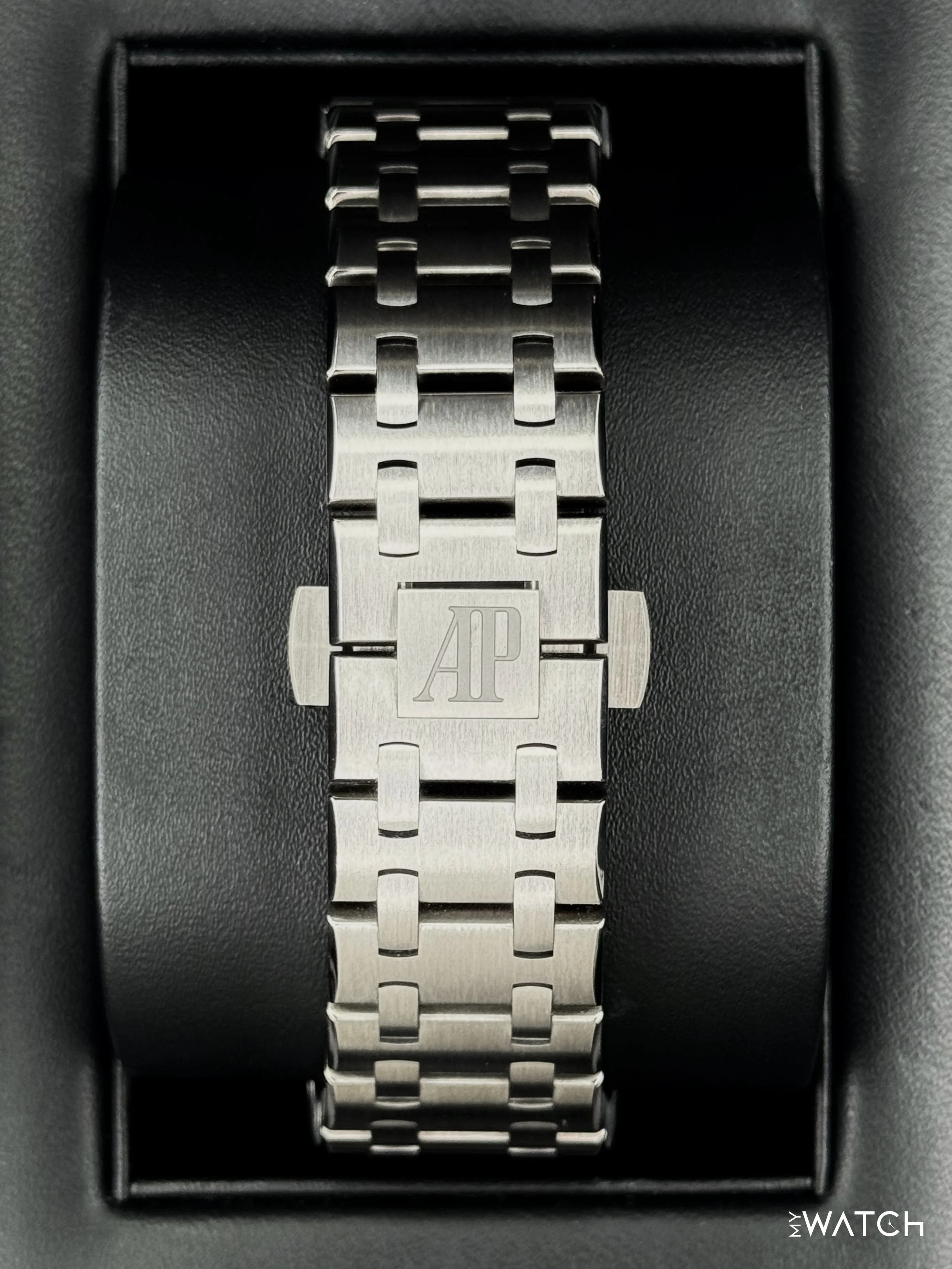 2024 Audemars Piguet Royal Oak Offshore Chrono 42mm 26238TI Grey Dial - Image 2