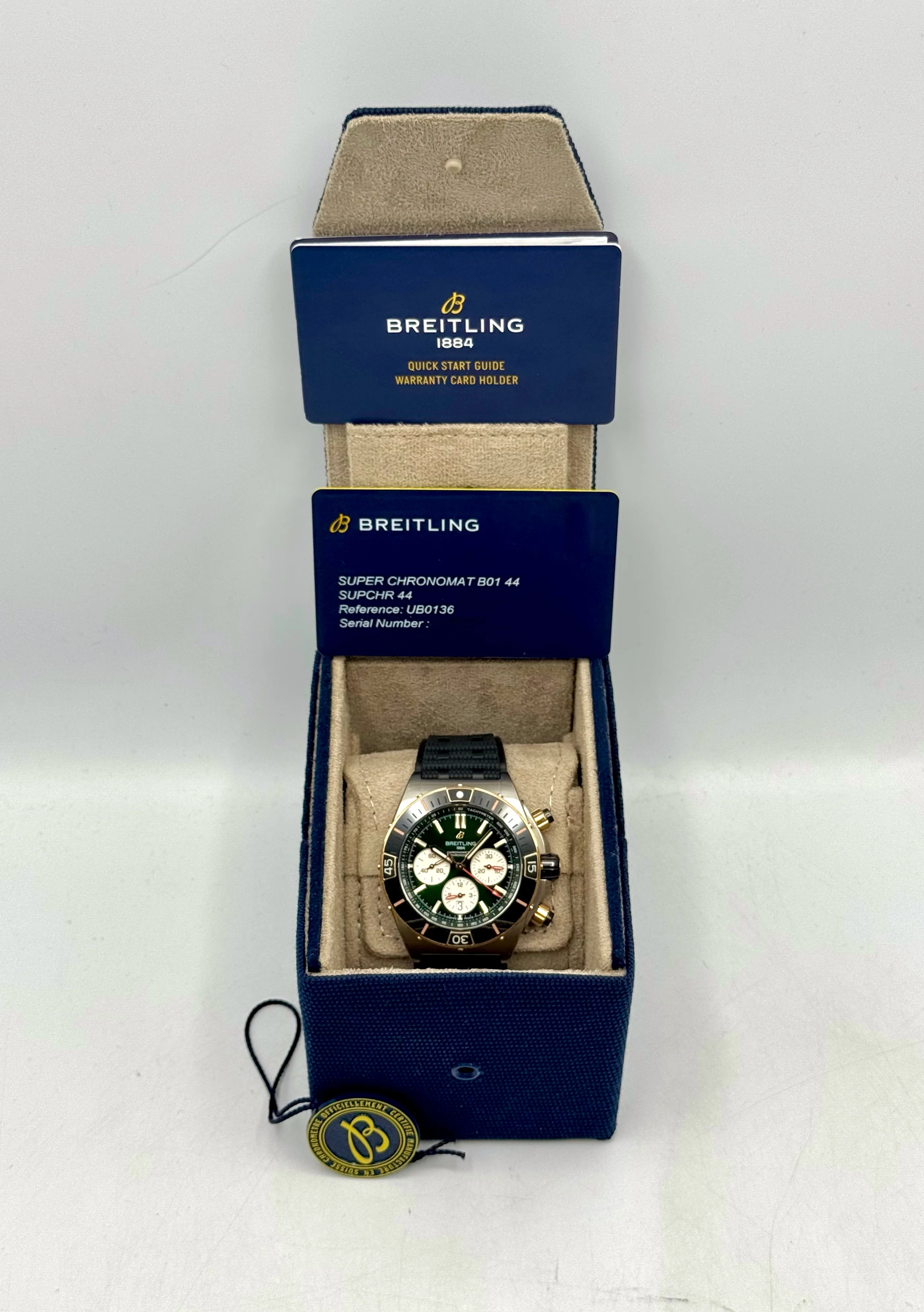 2024 Breitling Super Chronomat B01 44 UB0136 Two-Tone Green Dial - Image 10