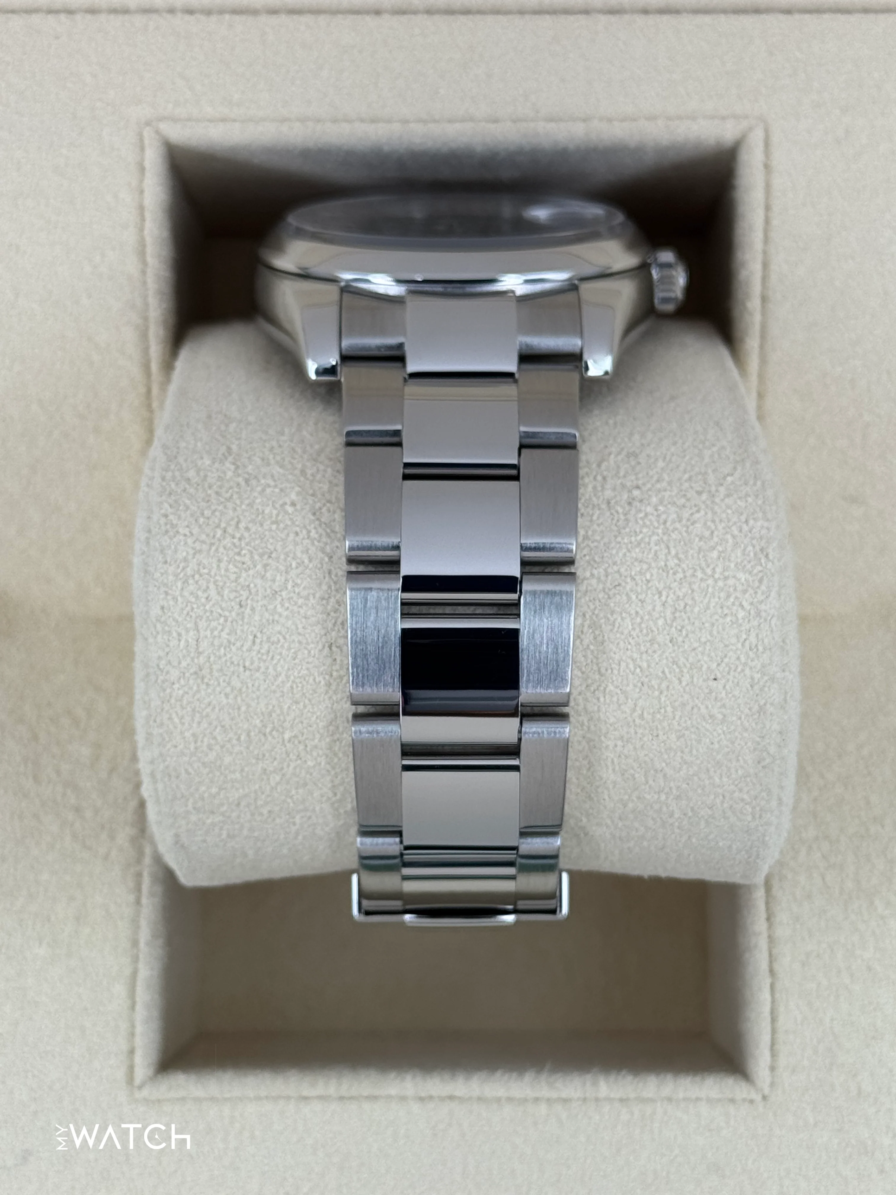 2024 CPO Rolex Oyster Perpetual Date 34mm 115200 Black Dial - Image 3