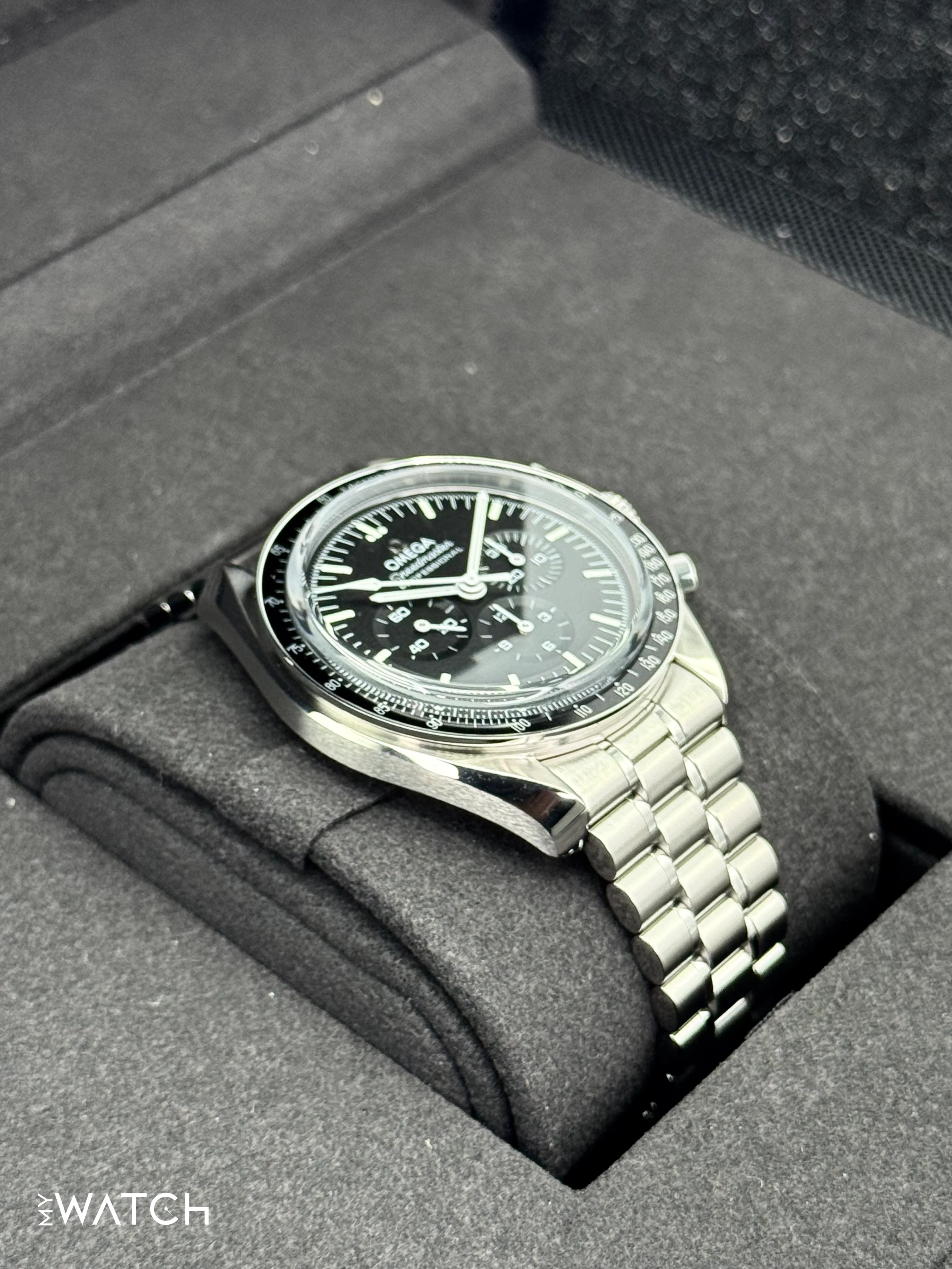 2024 Omega 42mm 310.30.42.50.01.002 Speedmaster Moonwatch Pro - Image 4