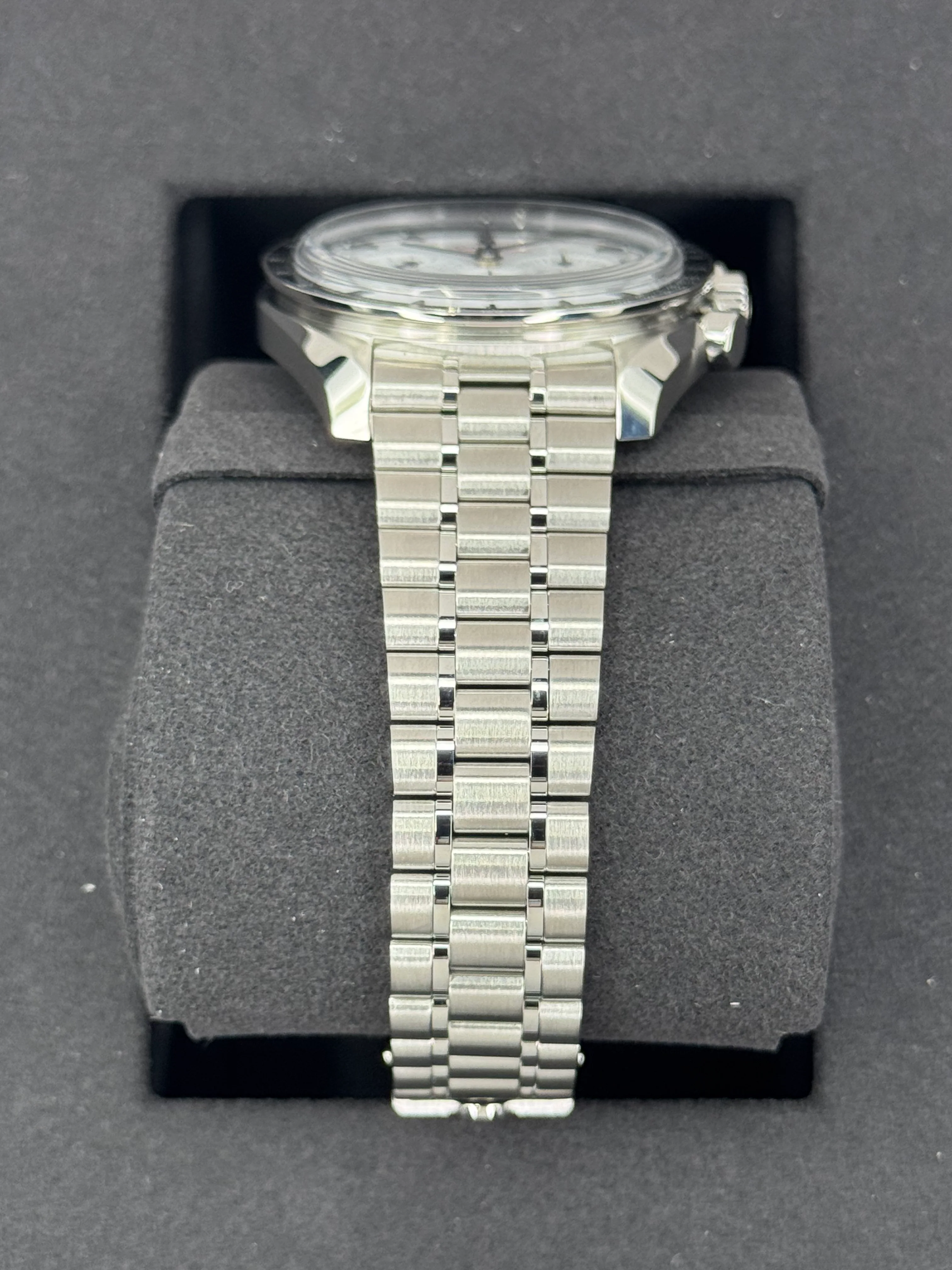 2024 Omega Speedmaster Moonwatch Professional 42mm White Dial - Image 3