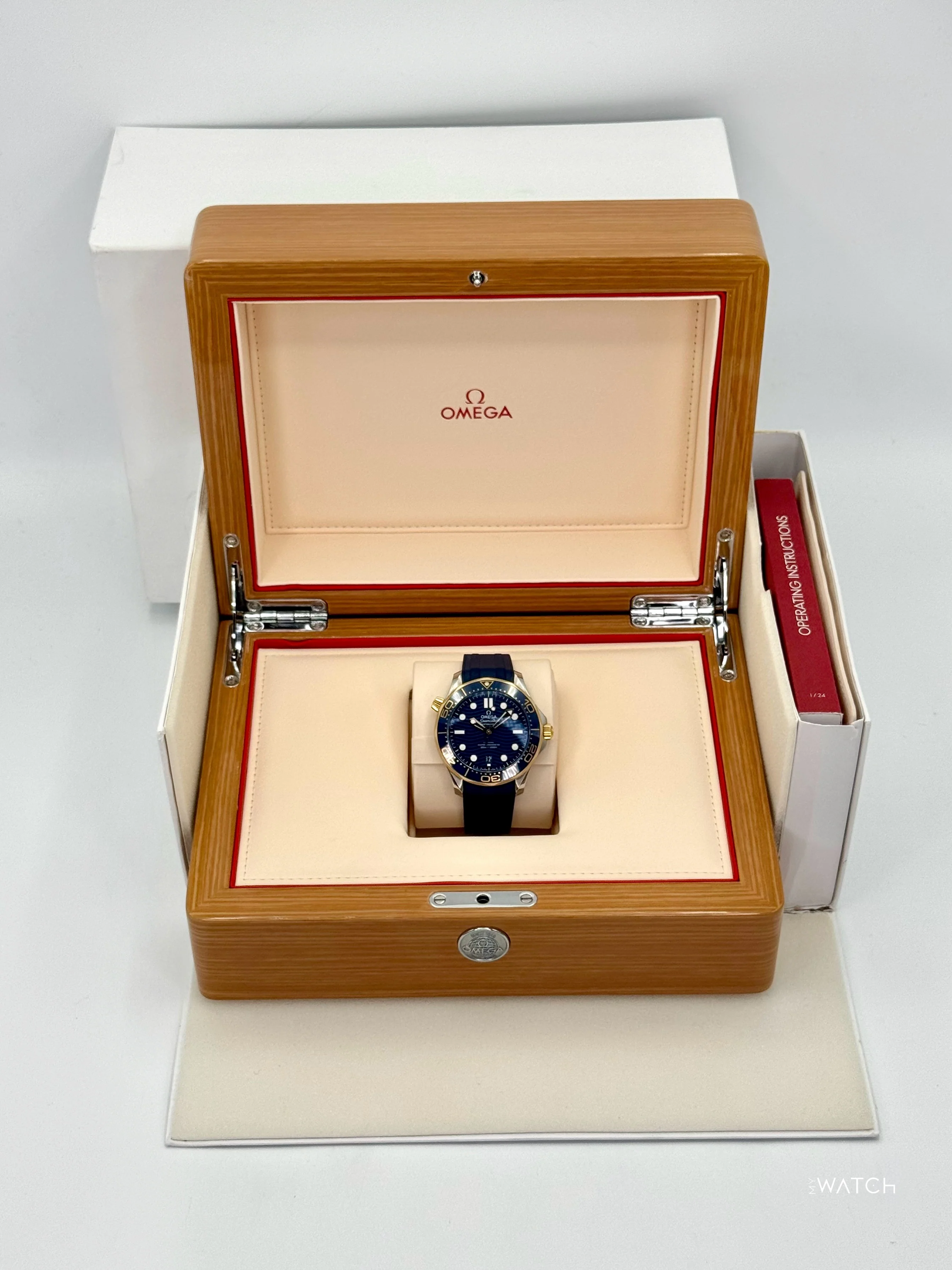 2024 Omega Seamaster Diver 300M 42mm 210.22.42.20.03.001 Blue Dial - Image 10