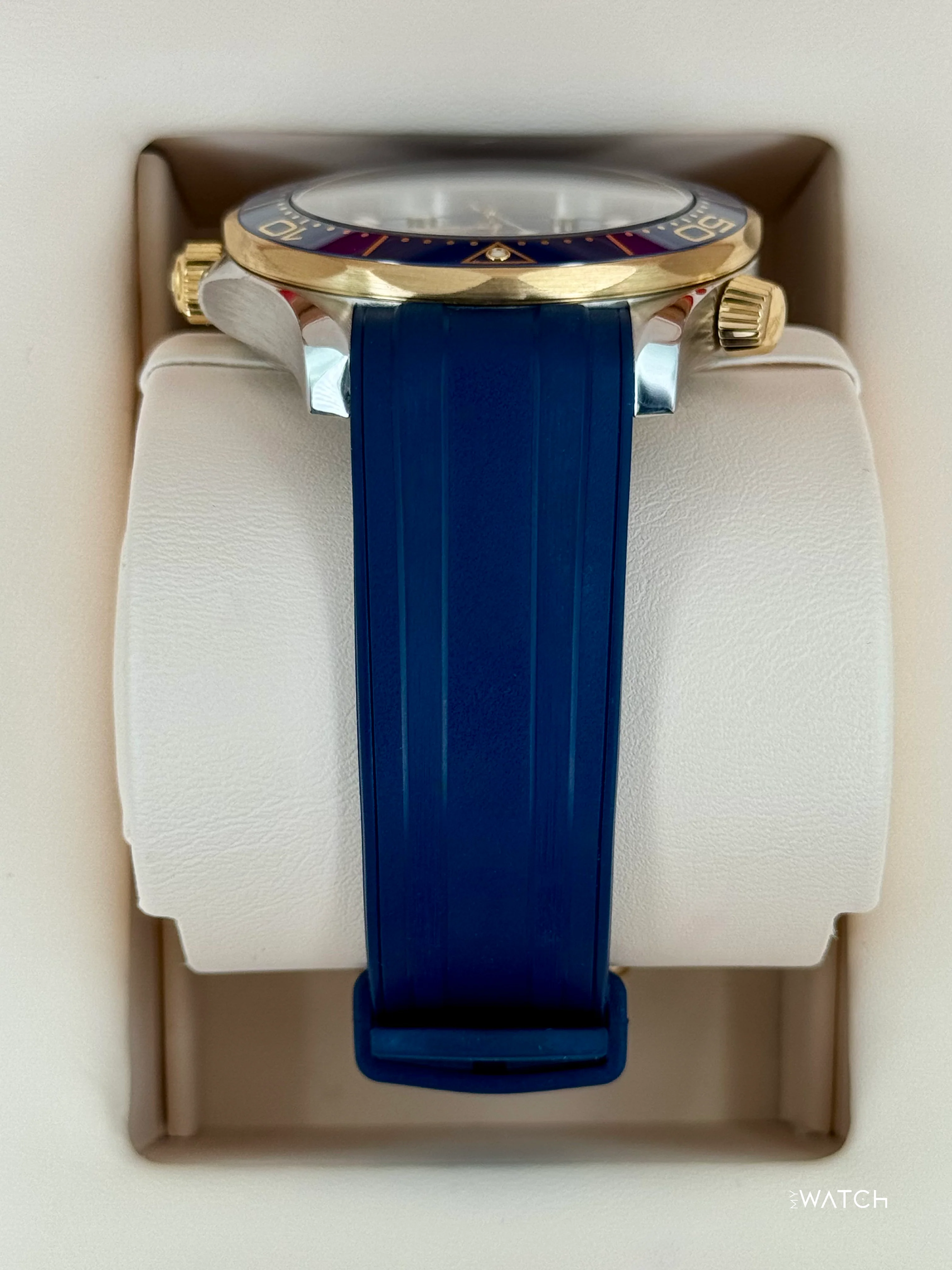 2024 Omega Seamaster Diver 300M 42mm 210.22.42.20.03.001 Blue Dial - Image 4