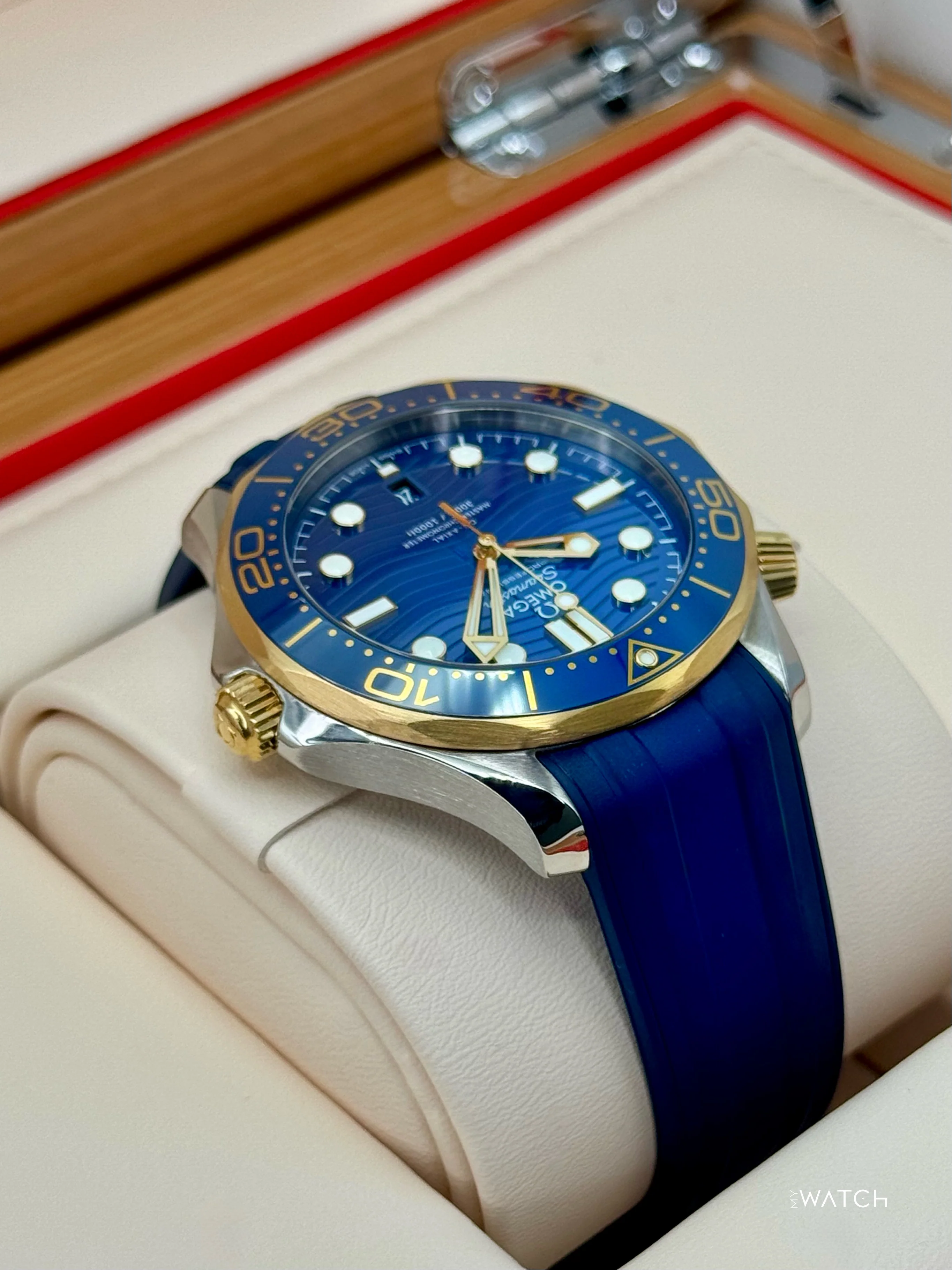 2024 Omega Seamaster Diver 300M 42mm 210.22.42.20.03.001 Blue Dial - Image 8