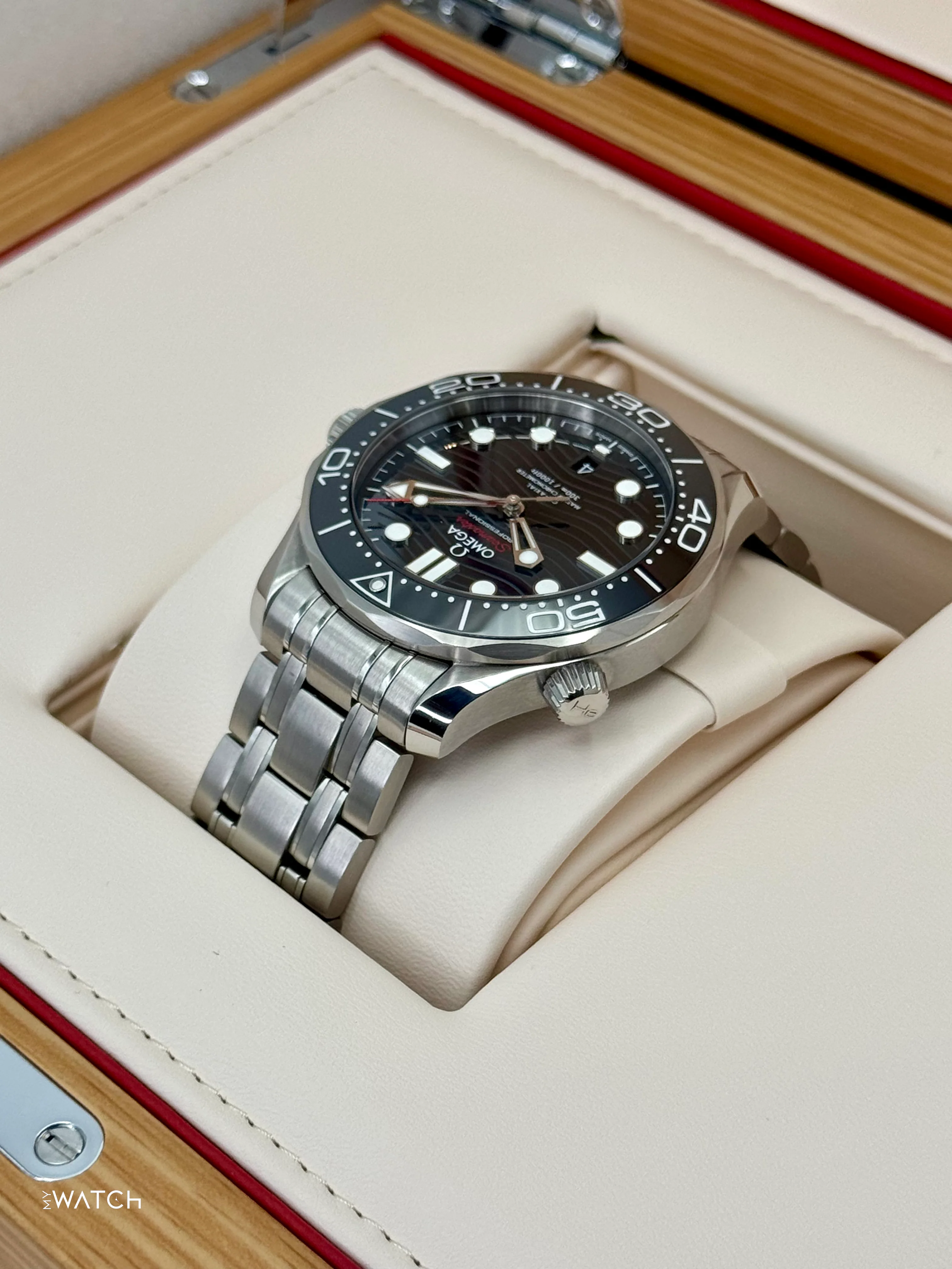 2024 Omega Seamaster Diver 300M 42mm 210.30.42.20.01.001 Black Dial - Image 6