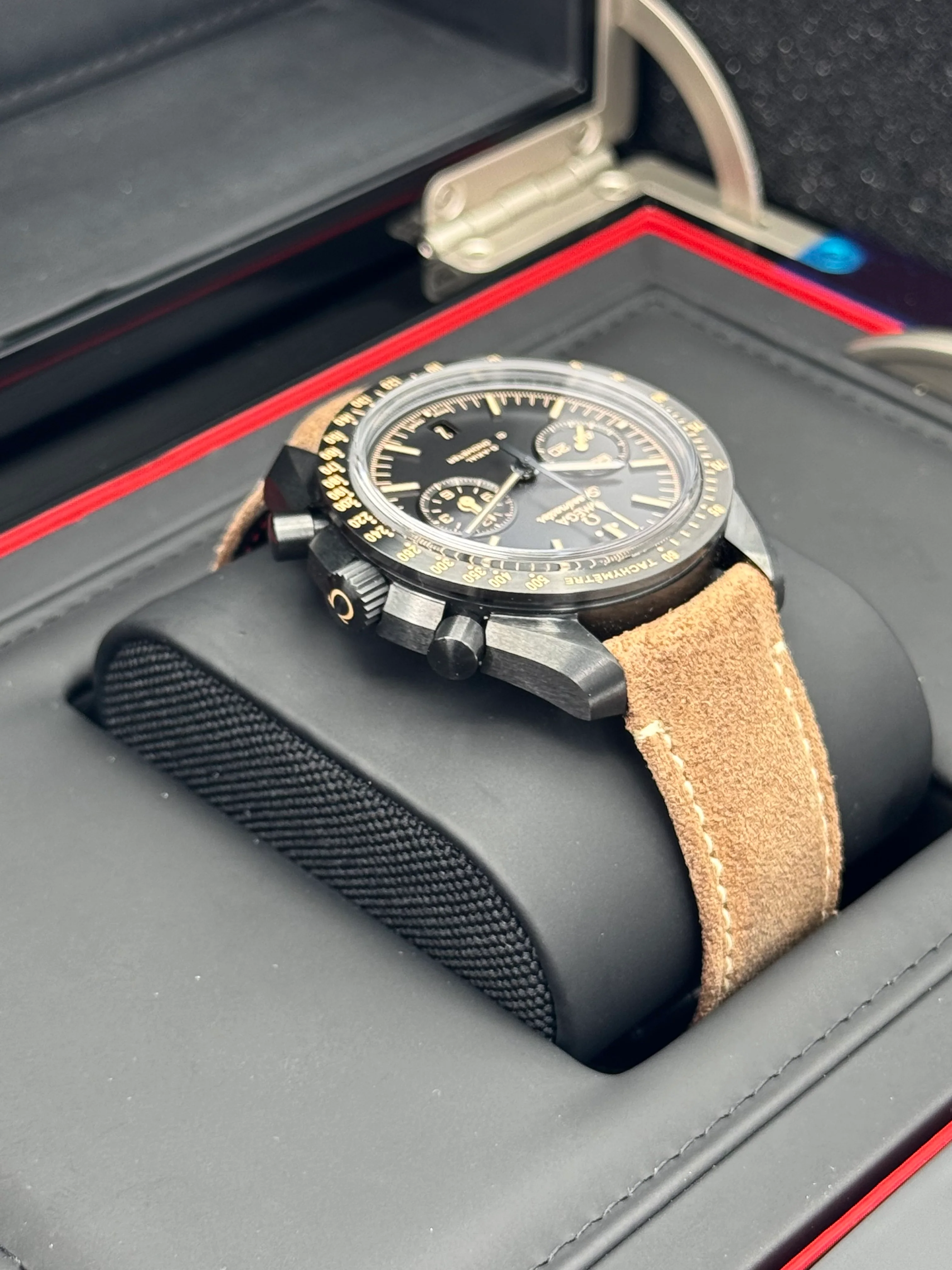 2024 Omega Speedmaster 311.92.44.51.01.006 Dark Side of the Moon - Image 9