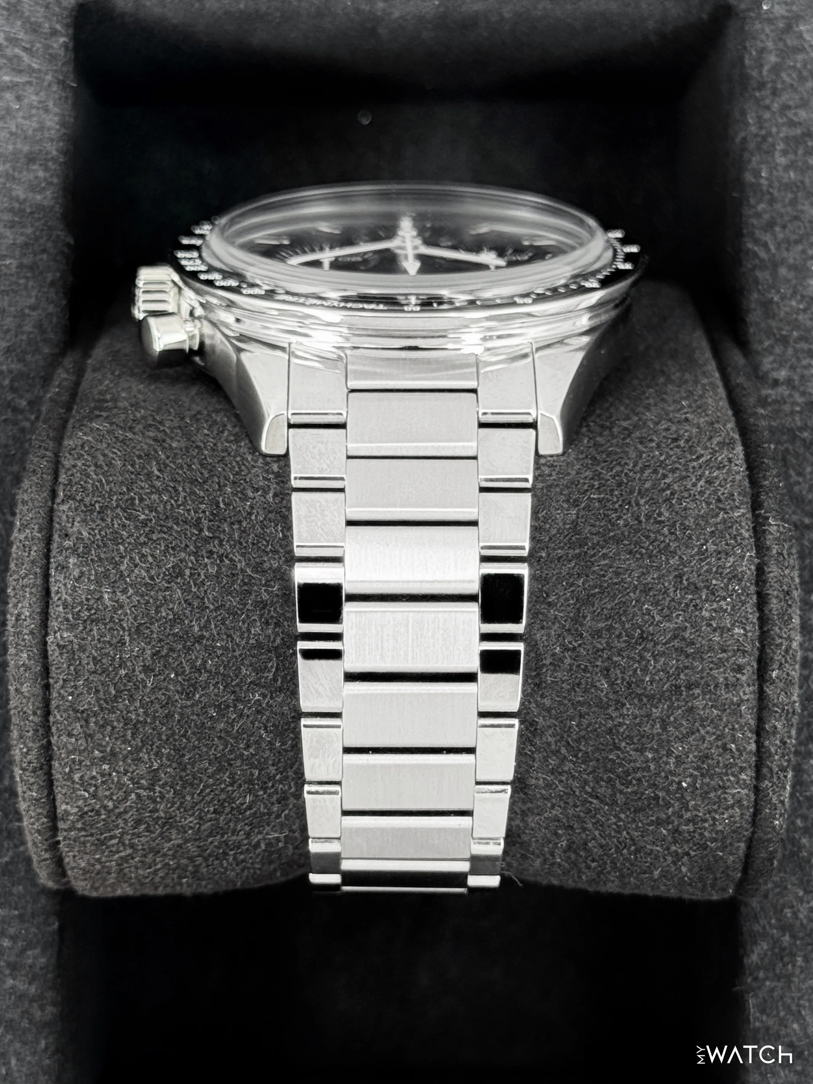 2024 Omega Speedmaster "Ed White" 39.7mm 311.30.40.30.01.001 Black Dial - Image 4