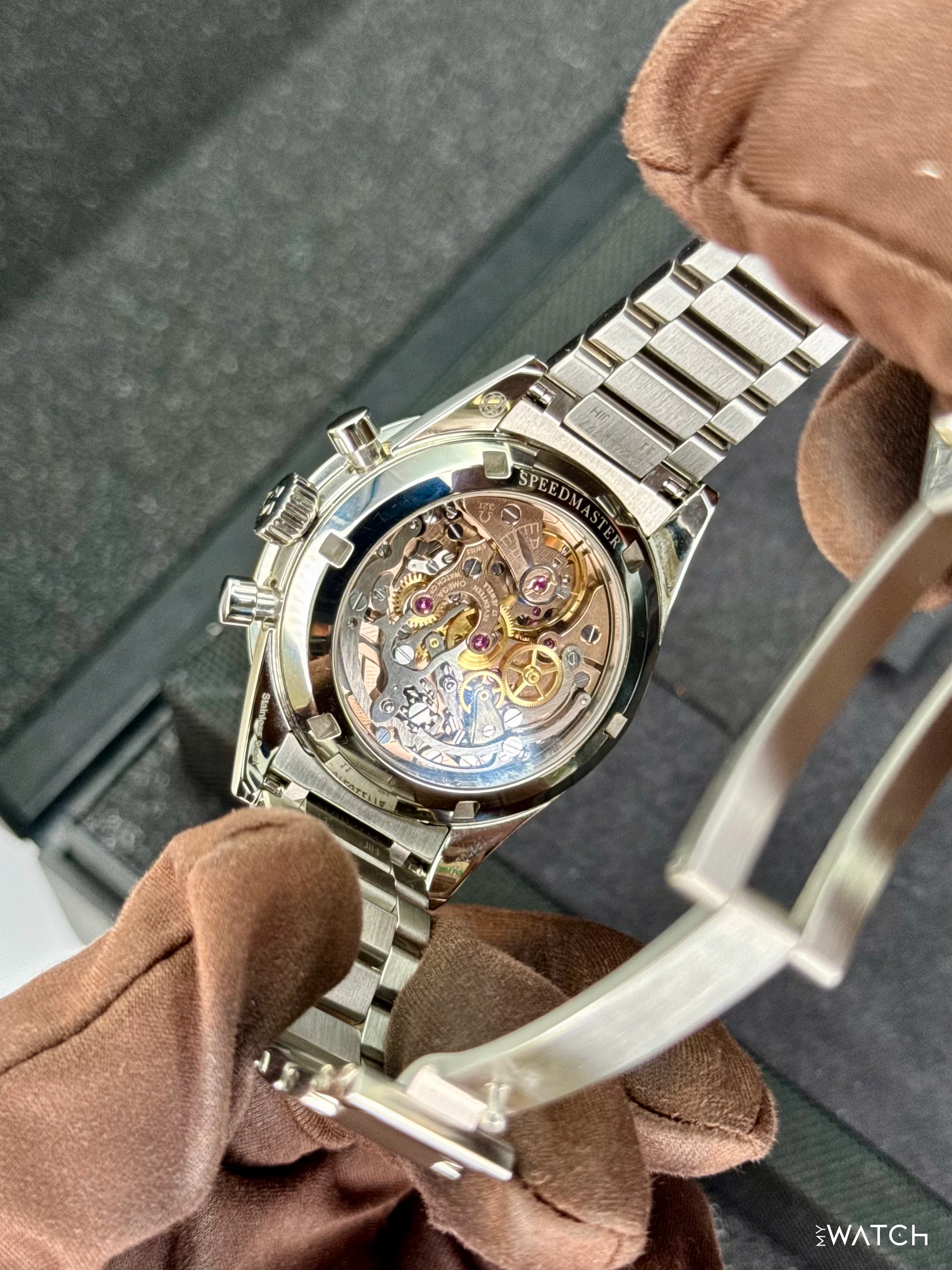 2024 Omega Speedmaster "Ed White" 39.7mm 311.30.40.30.01.001 Black Dial - Image 9