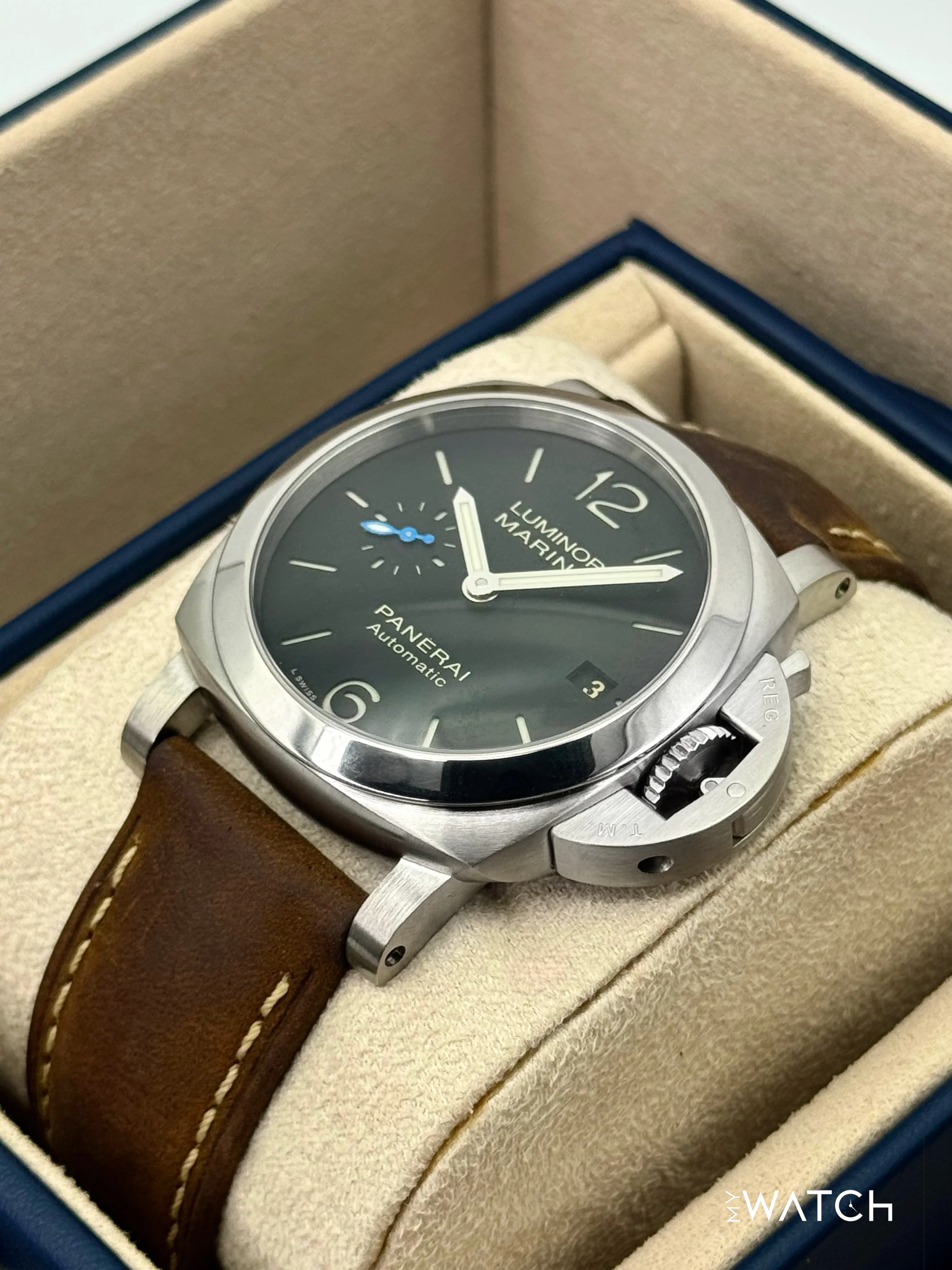 2024 Panerai Quaranta 40mm PAM01372 Stainless Steel Black Dial - Image 5