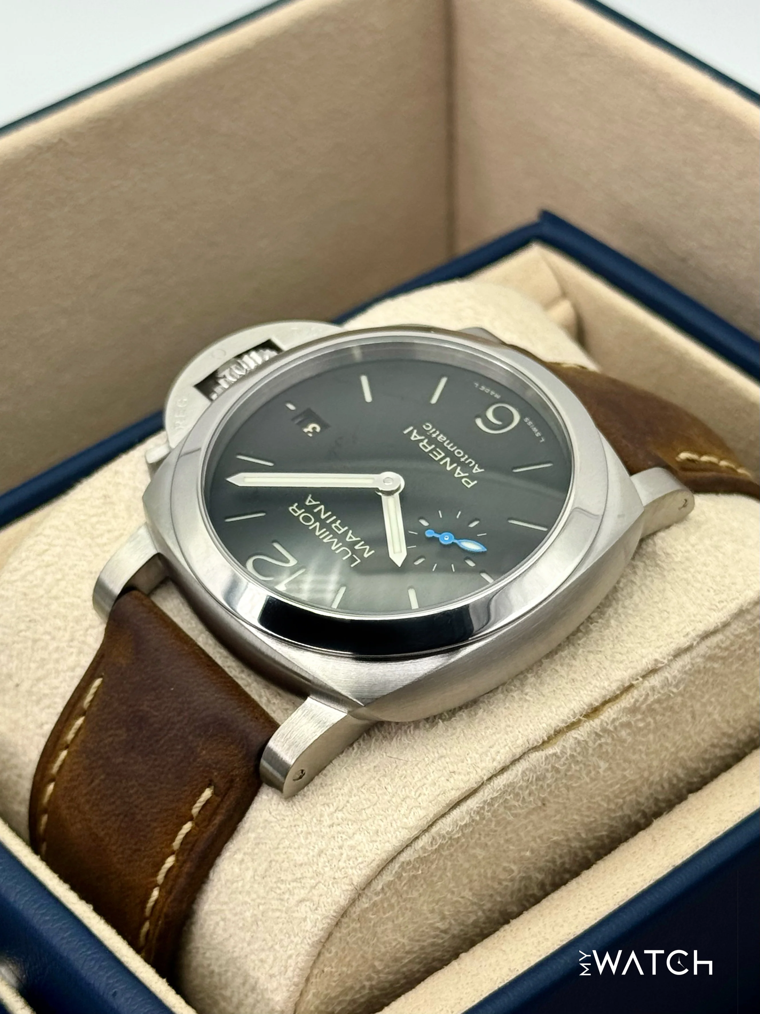 2024 Panerai Quaranta 40mm PAM01372 Stainless Steel Black Dial - Image 7