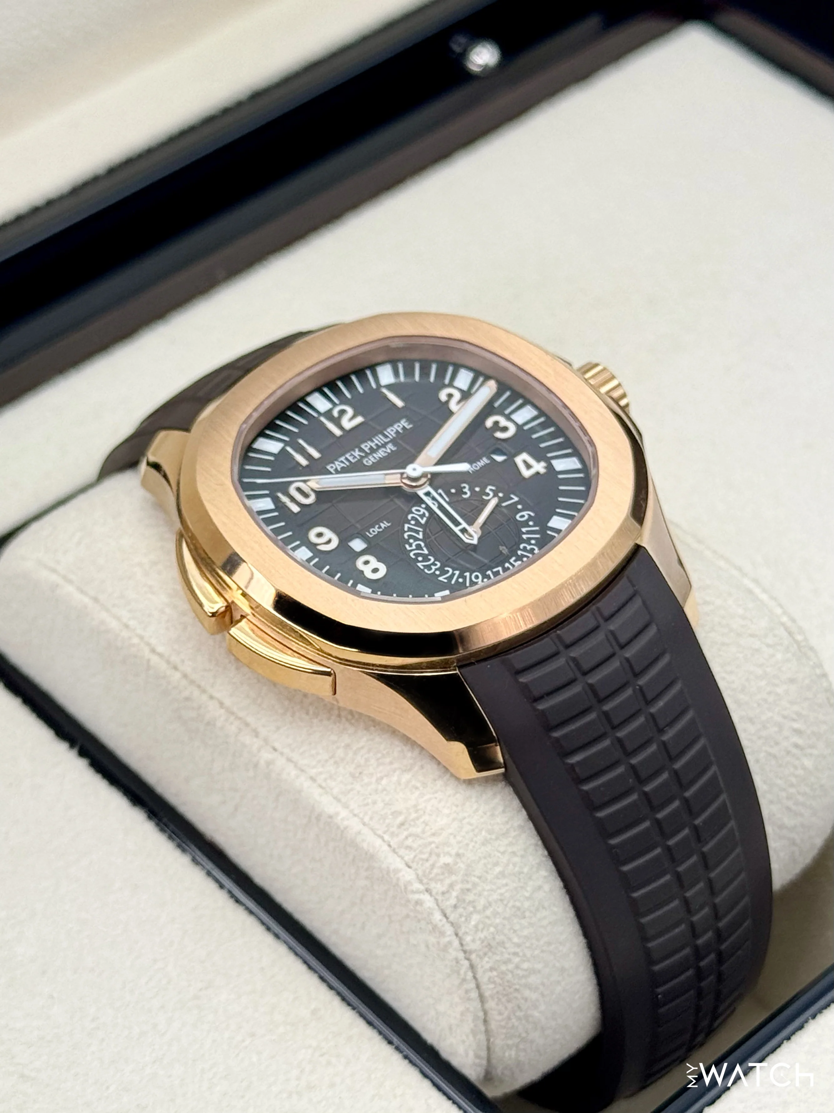 2024 Patek Philippe Aquanaut 40.8mm 5164R-001 Rose Gold Brown Dial - Image 6
