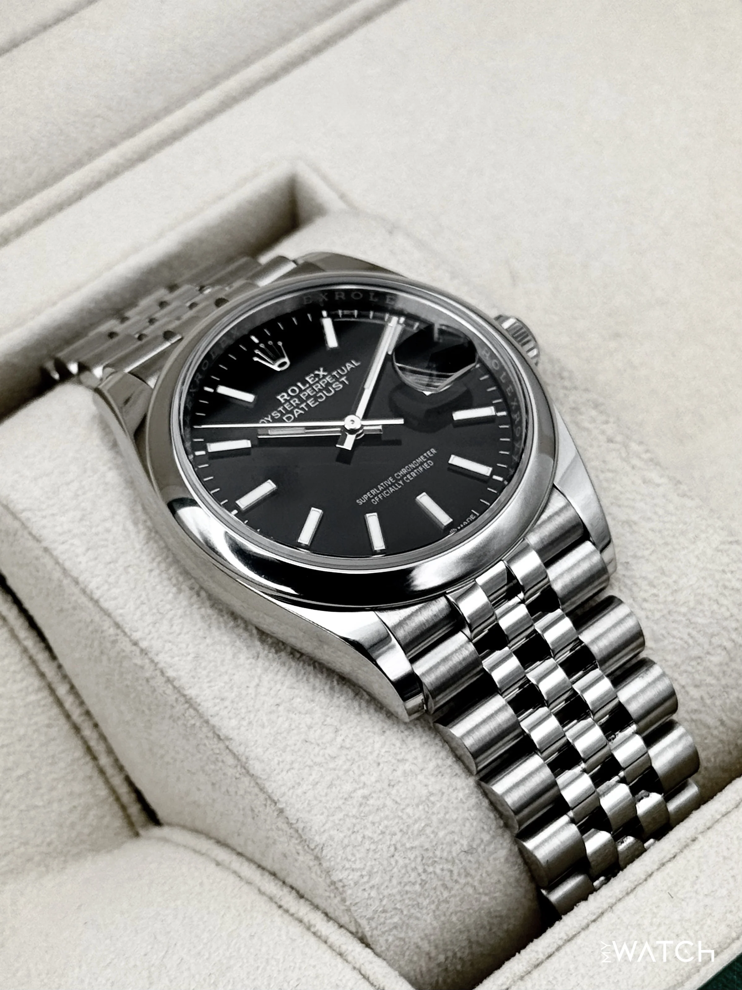 2024 Rolex Datejust 36mm 126200 Stainless Steel Jubilee Black Dial - Image 6